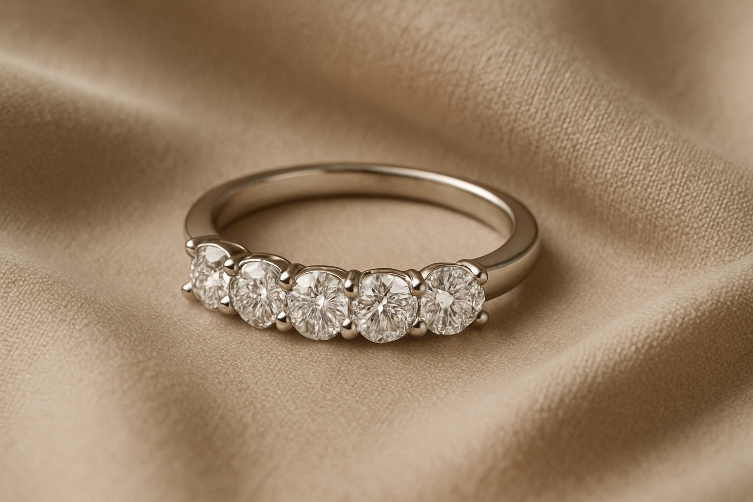 Choosing the Perfect Anniversary Band for Her