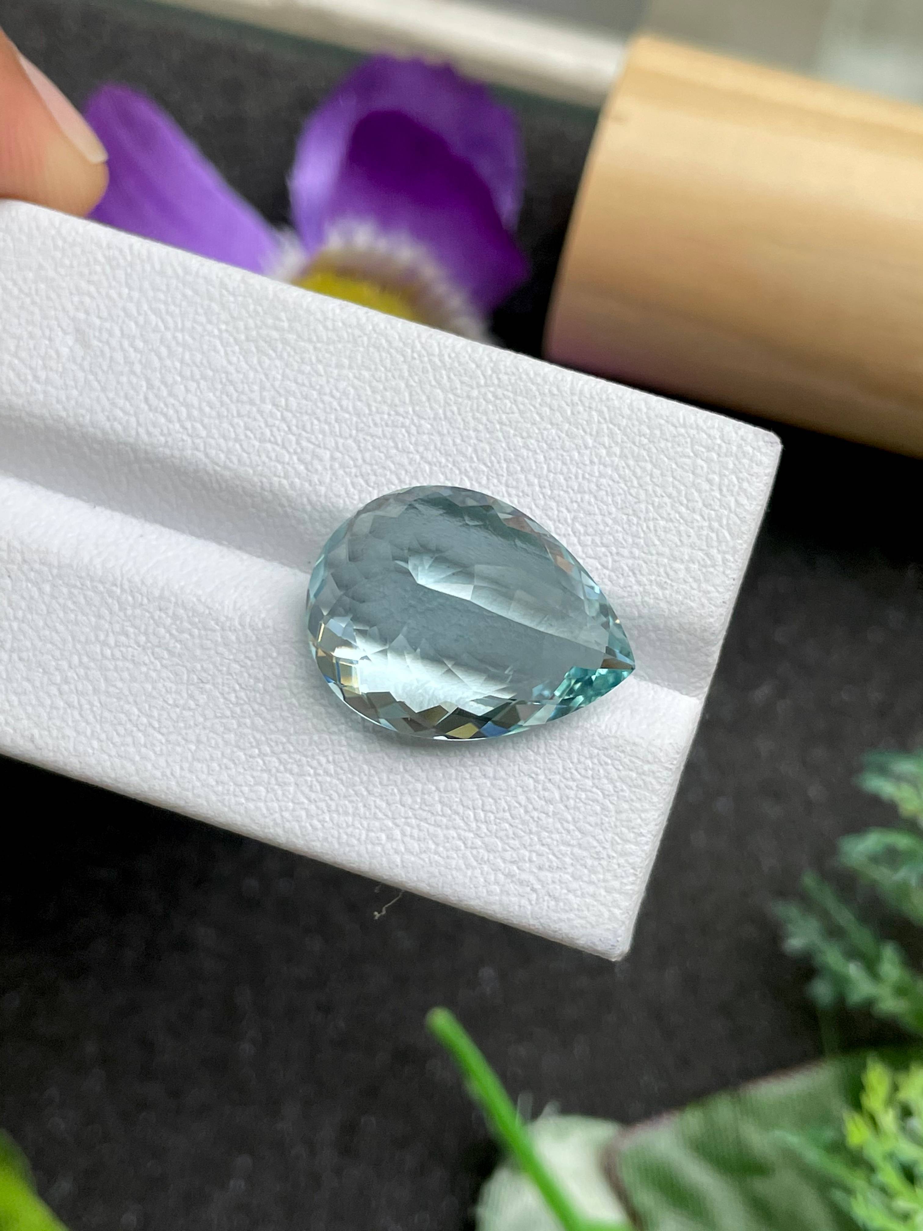sky blue aquamarine, 10.8ct pear cut — view 8
