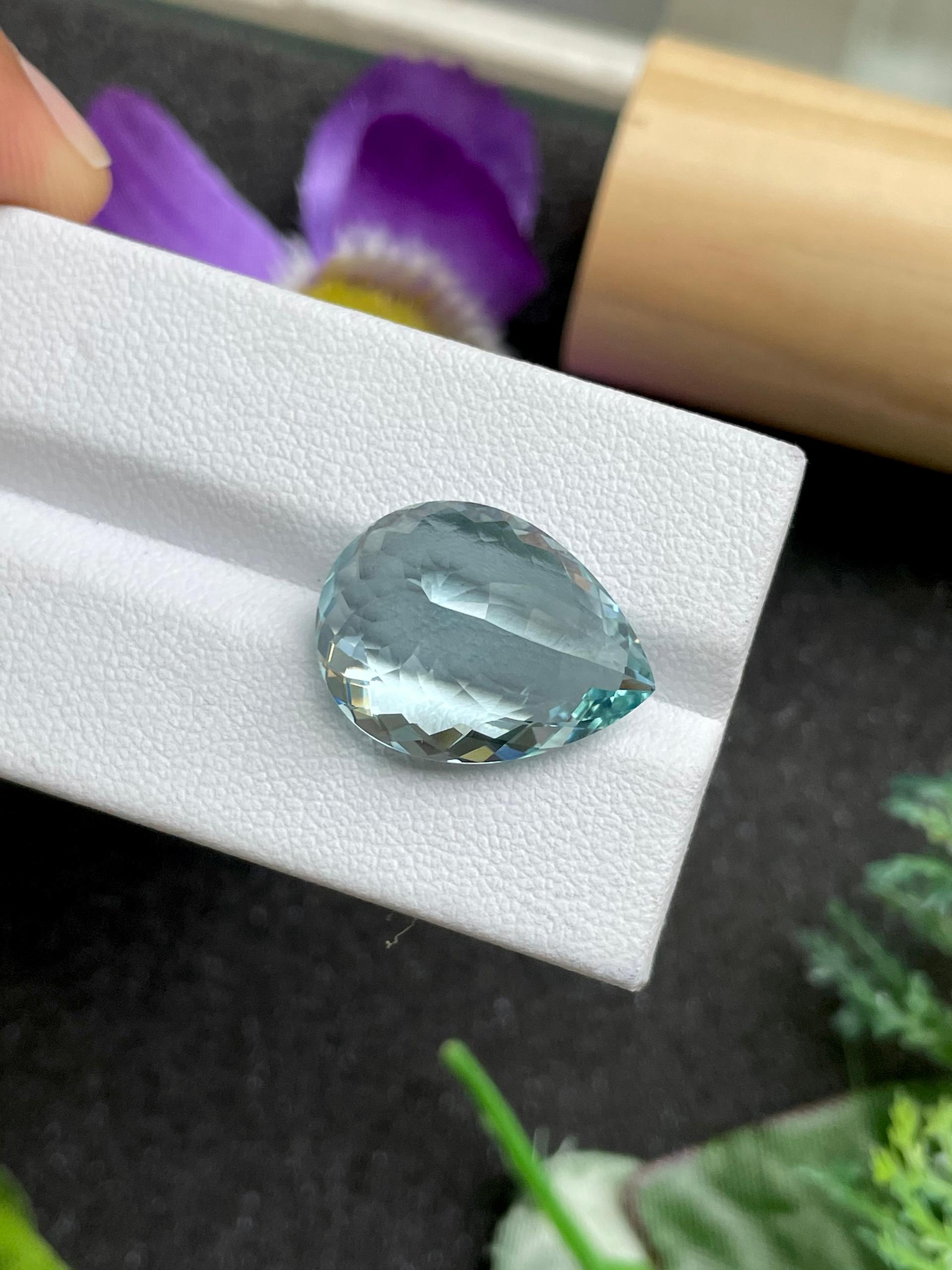 sky blue aquamarine, 10.8ct pear cut — view 8
