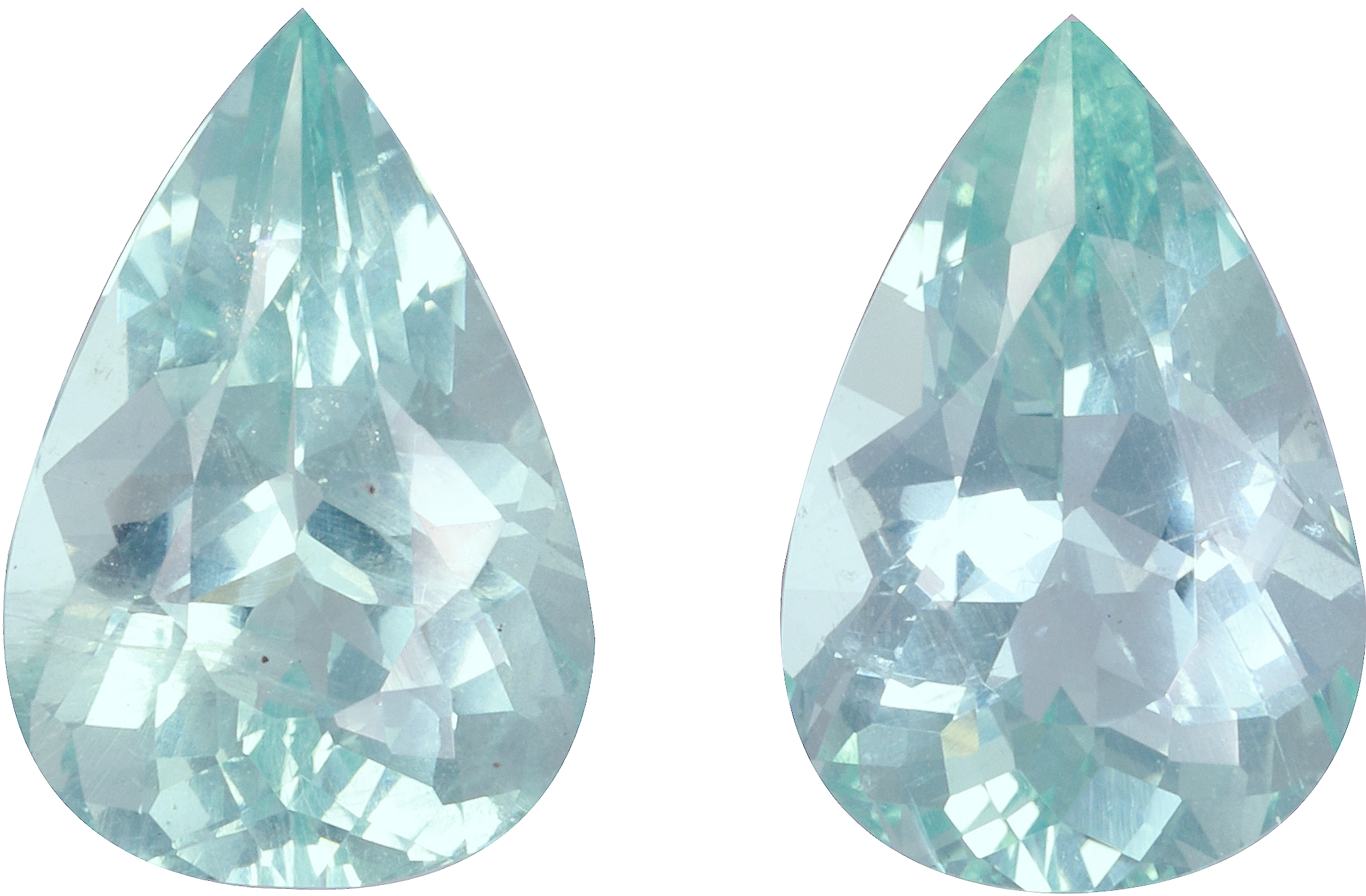 Pear cut aquamarine, 14.67 by 9.72 mm, shown at actual size