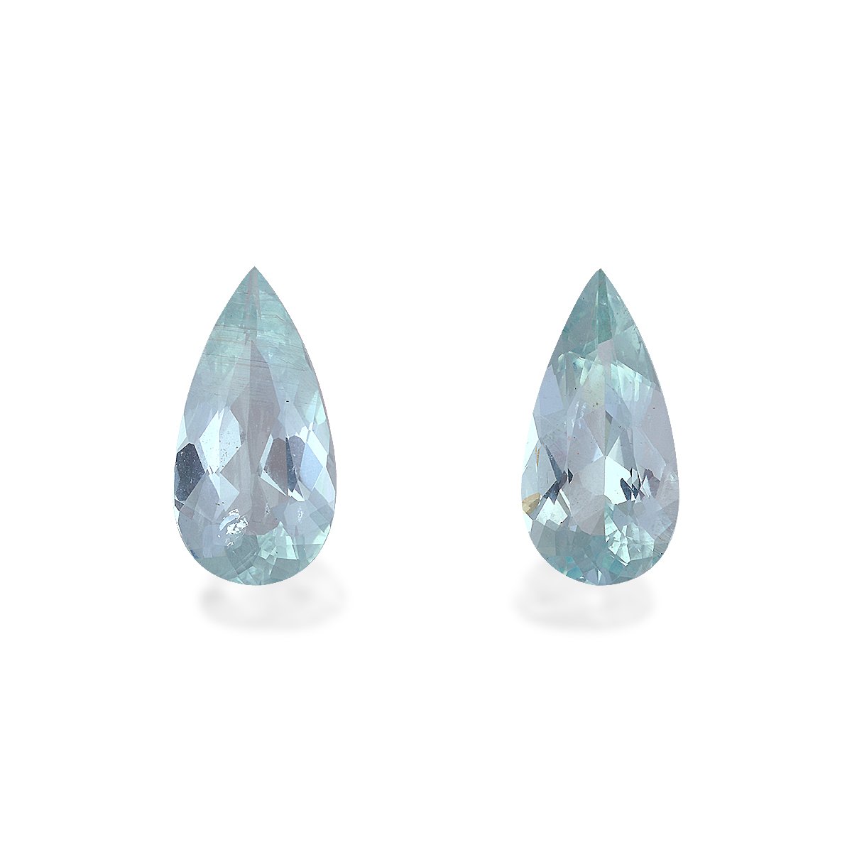 sky blue aquamarine, 4.1ct pear cut — main view