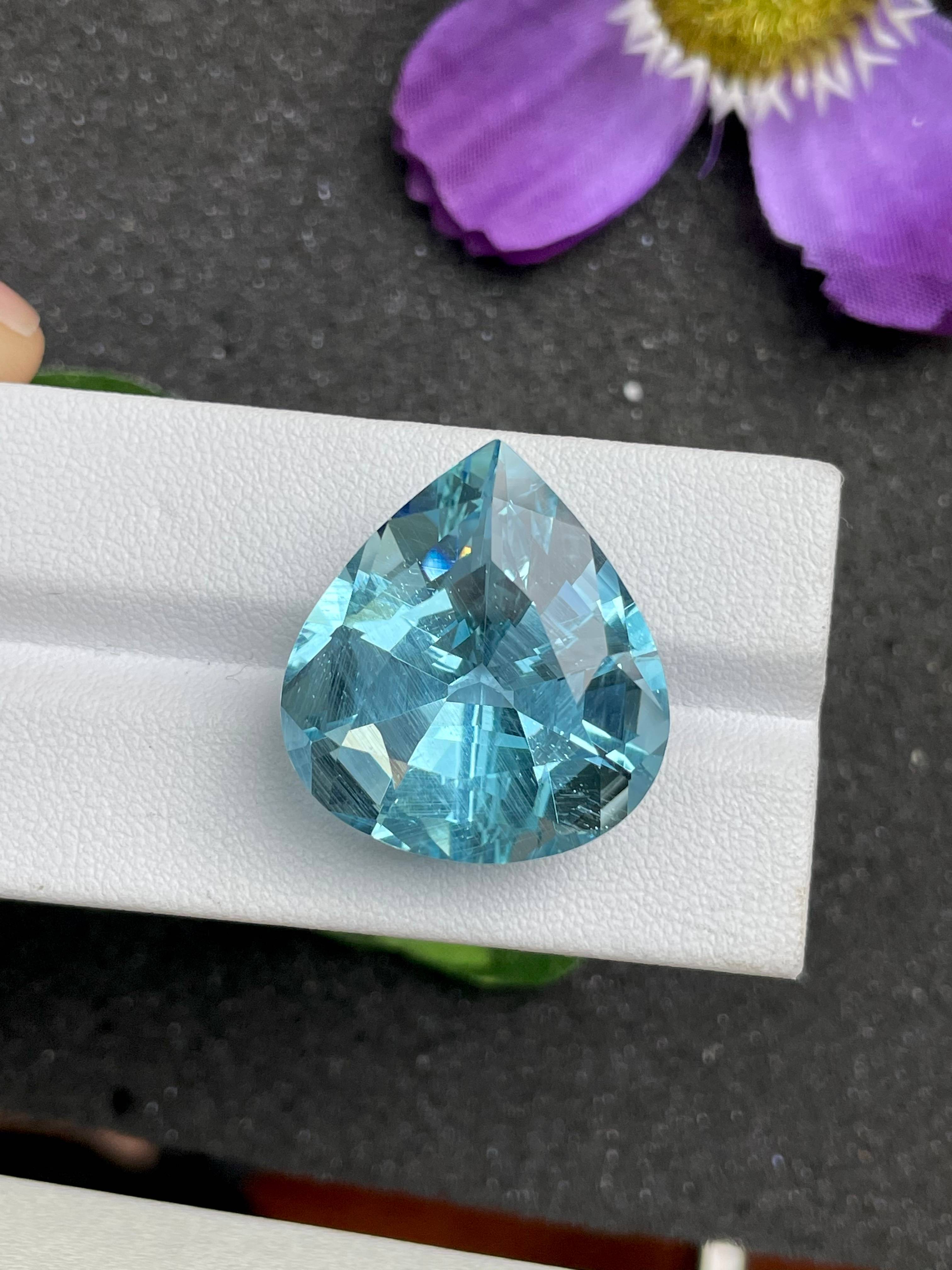 ice blue aquamarine, 35.25ct pear cut — view 7
