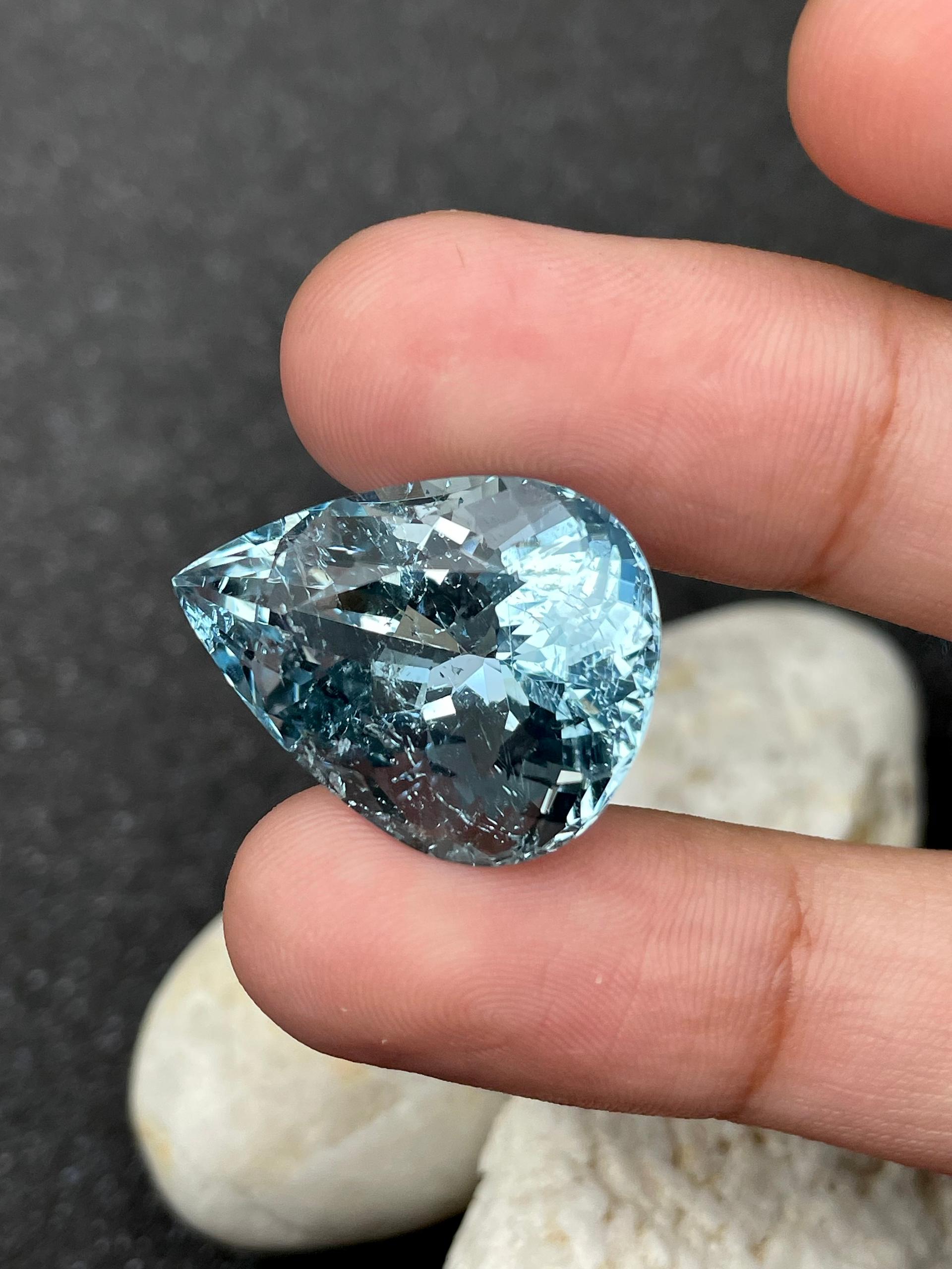 baby blue aquamarine, 20.53ct pear cut — view 5