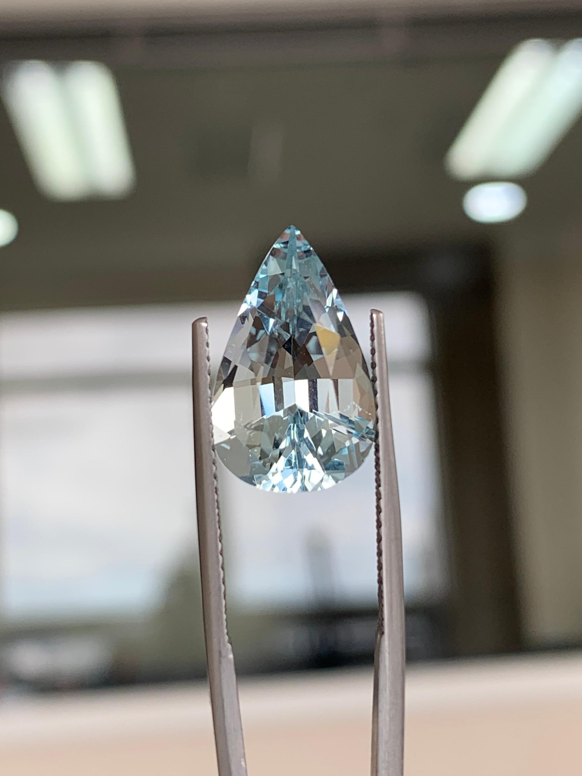 baby blue aquamarine, 6.72ct pear cut — view 6