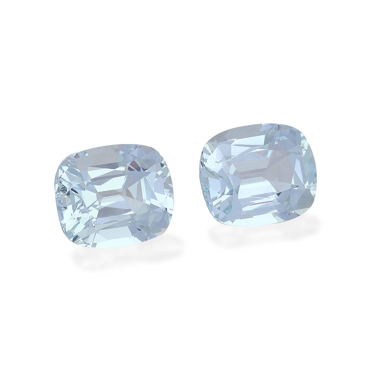 sky blue aquamarine, 18.55ct cushion cut — view 3