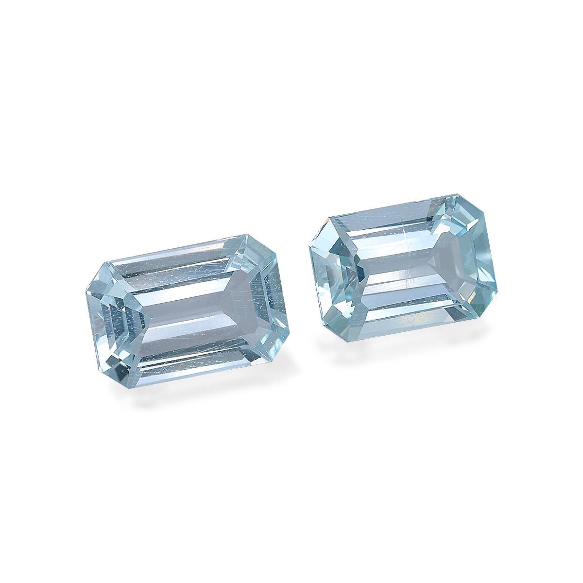sky blue aquamarine, 6.29ct rectangular cut — view 3