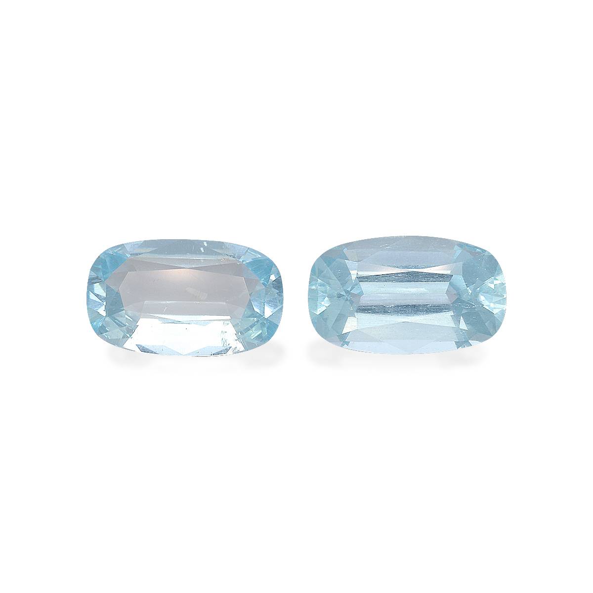 blue aquamarine, 13.7ct cushion cut — main view