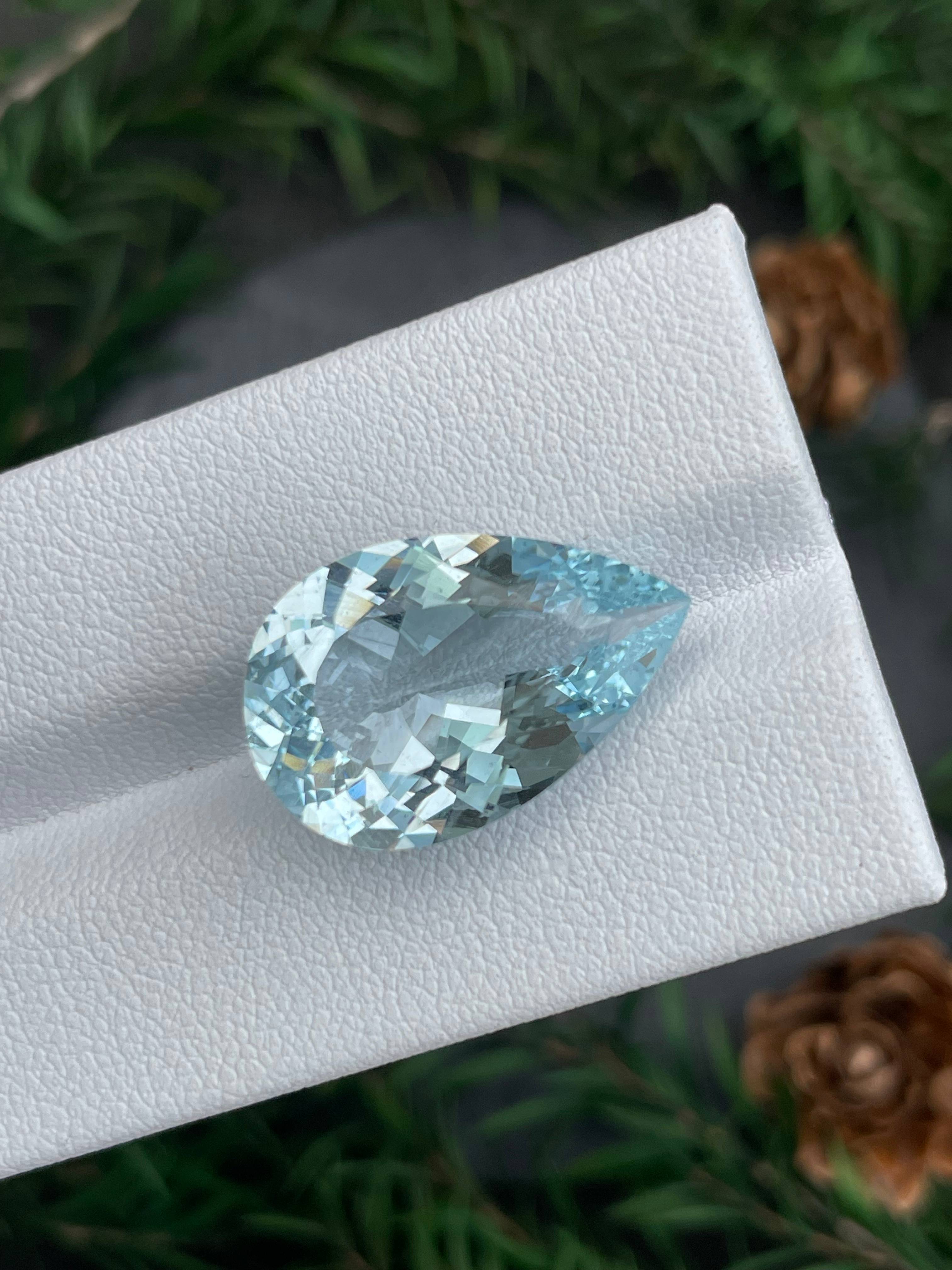 sky blue aquamarine, 11.53ct pear cut — view 5