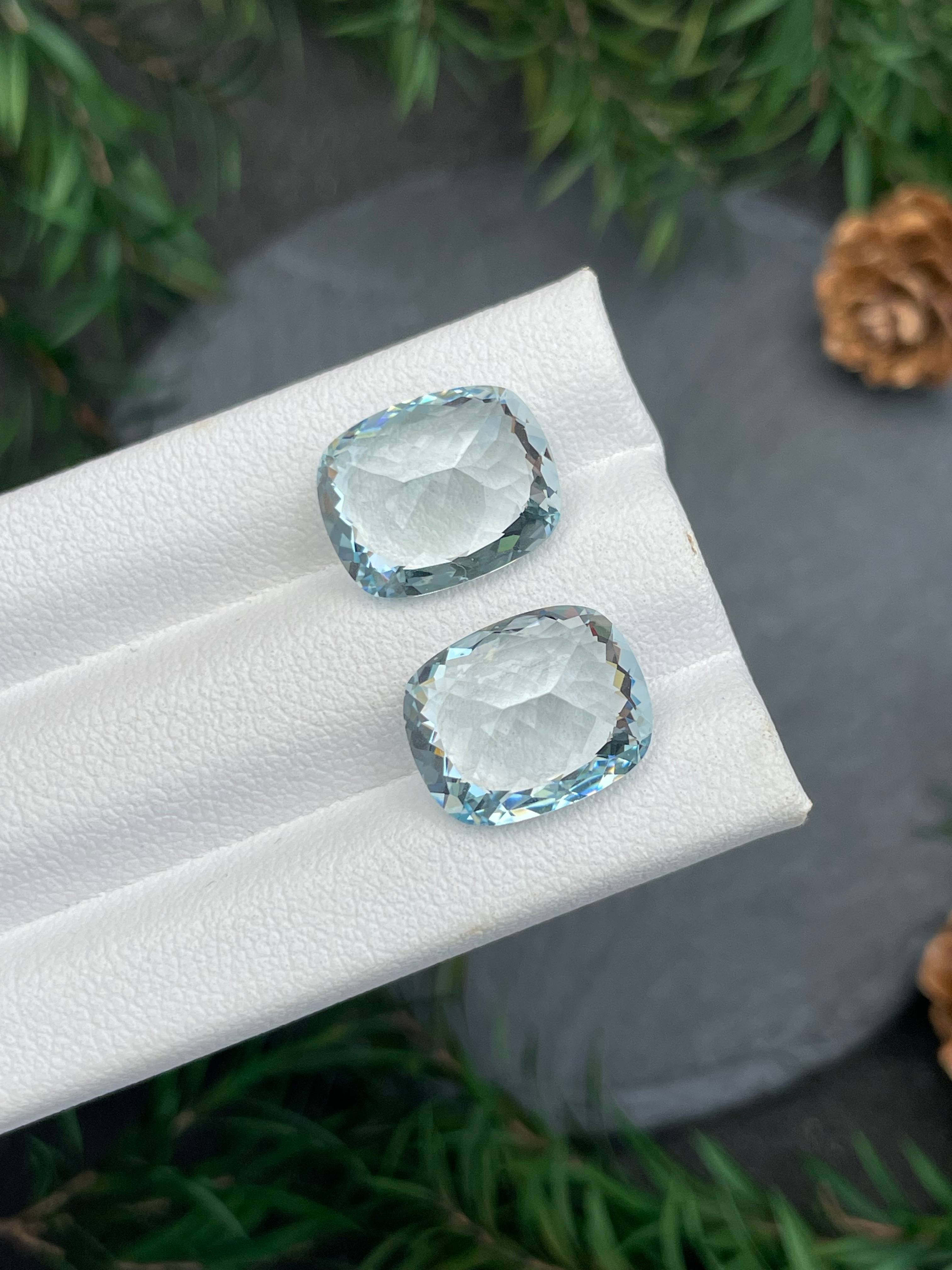 sky blue aquamarine, 11.96ct cushion cut — view 7