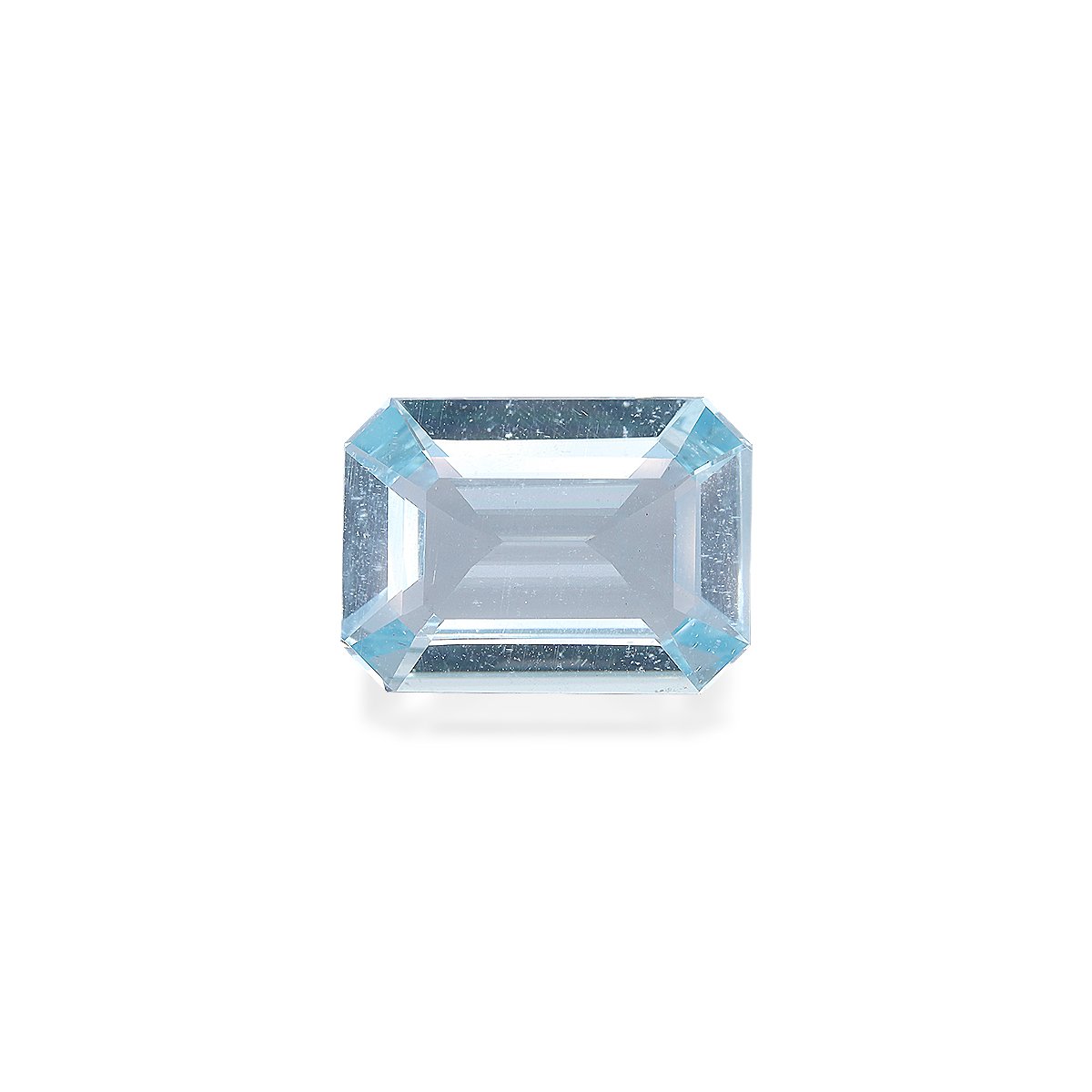 sky blue aquamarine, 5.58ct rectangular cut — main view