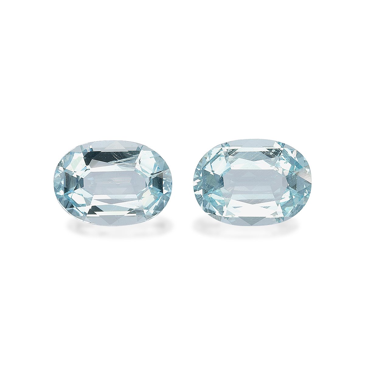 baby blue aquamarine, 10.23ct oval cut — main view