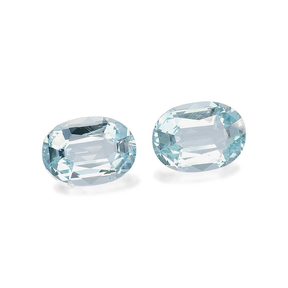 baby blue aquamarine, 10.23ct oval cut — view 3