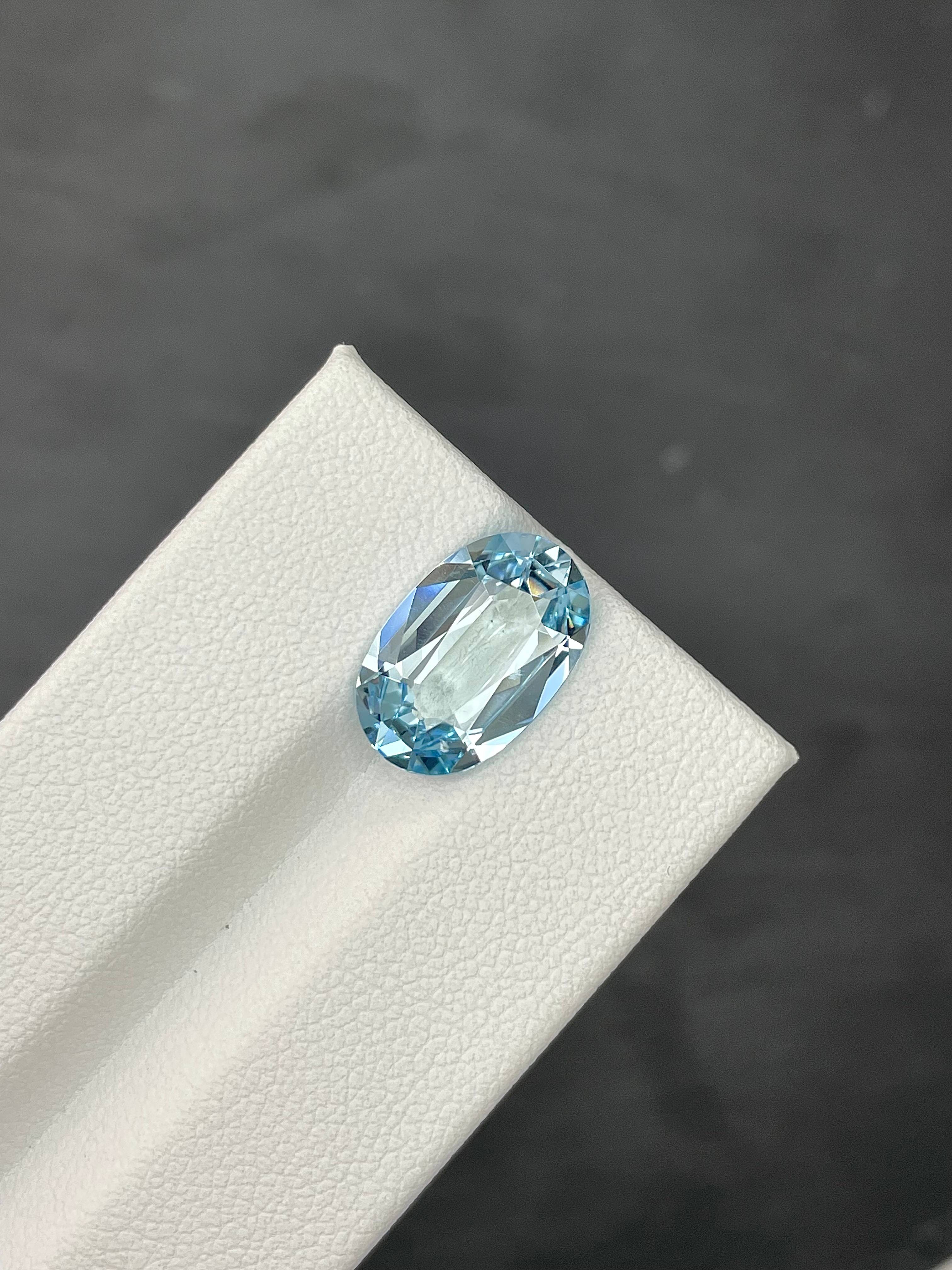 baby blue aquamarine, 4.03ct oval cut — view 5