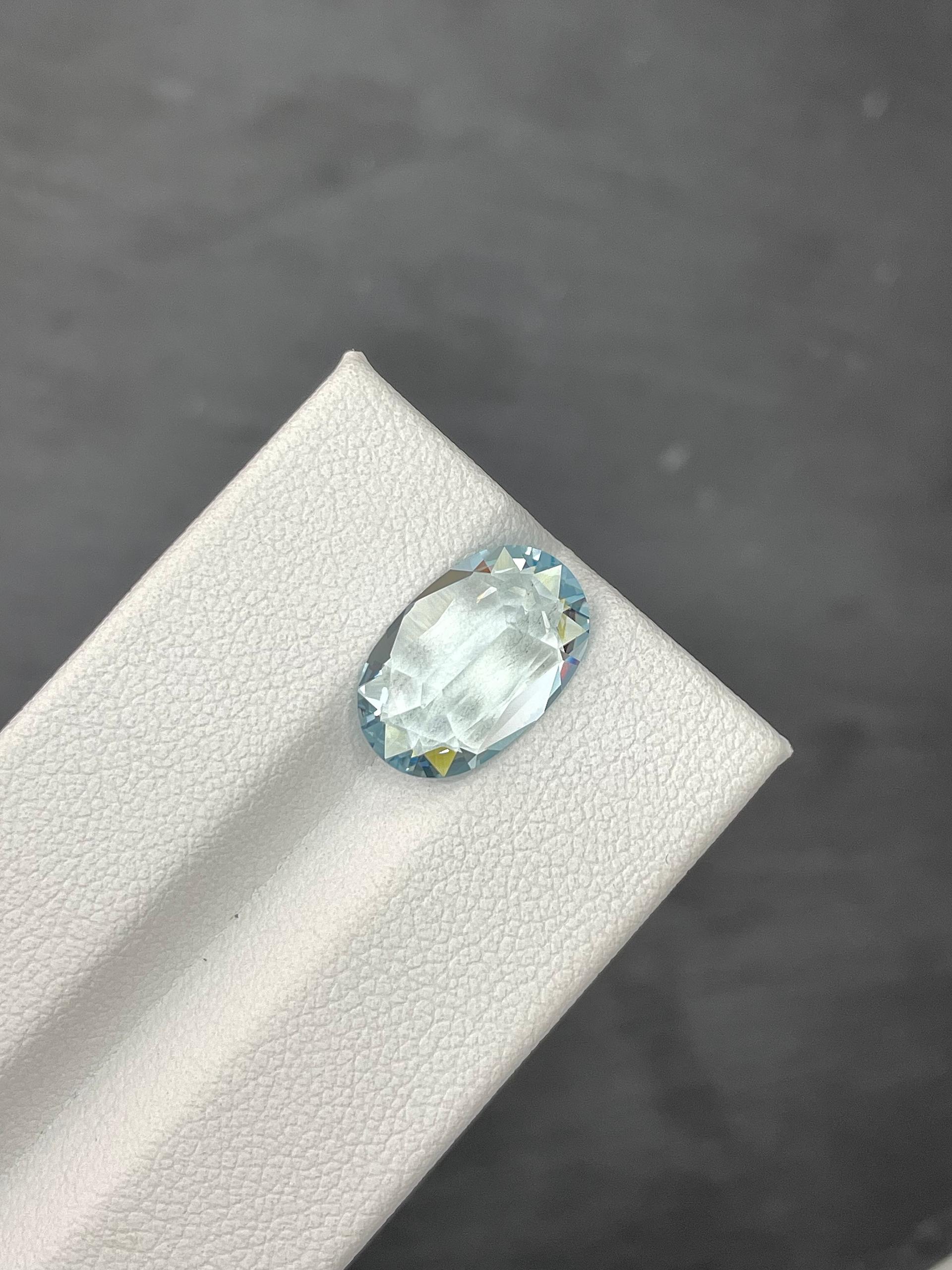 baby blue aquamarine, 4.03ct oval cut — view 6