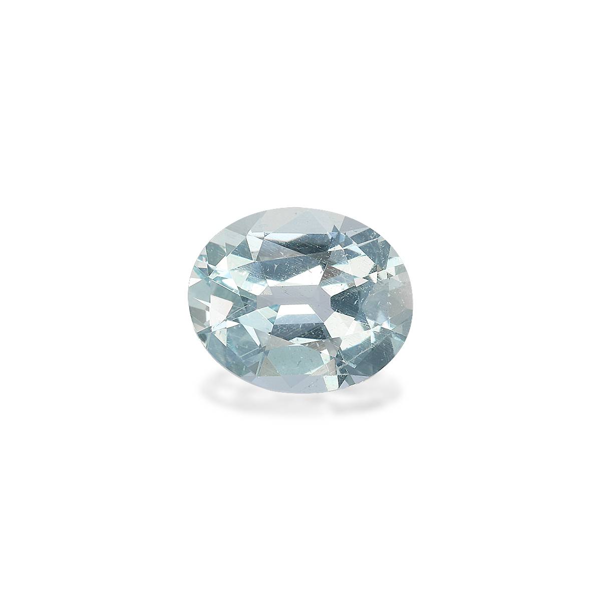 sky blue aquamarine, 3.36ct oval cut — main view