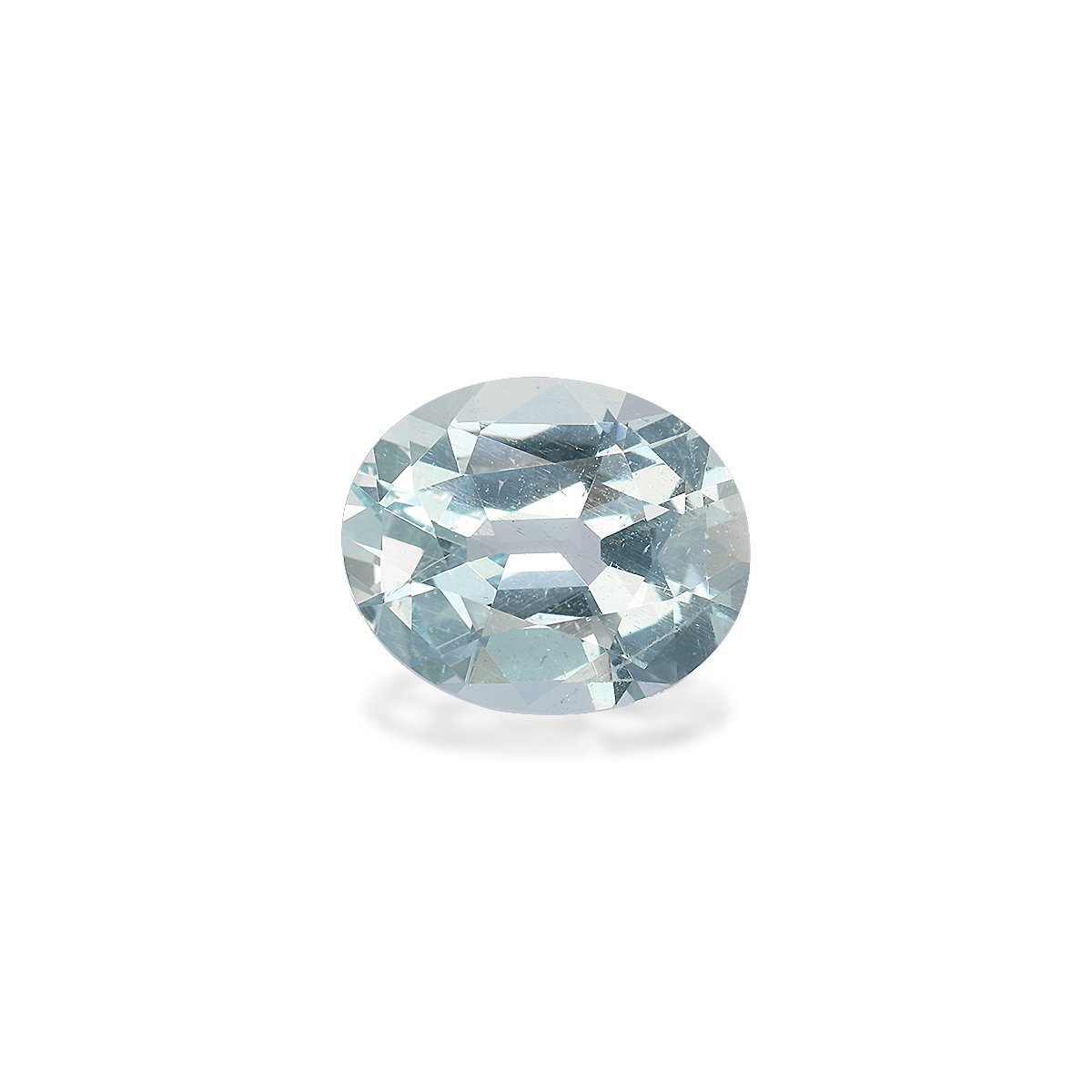 sky blue aquamarine, 3.36ct oval cut — main view