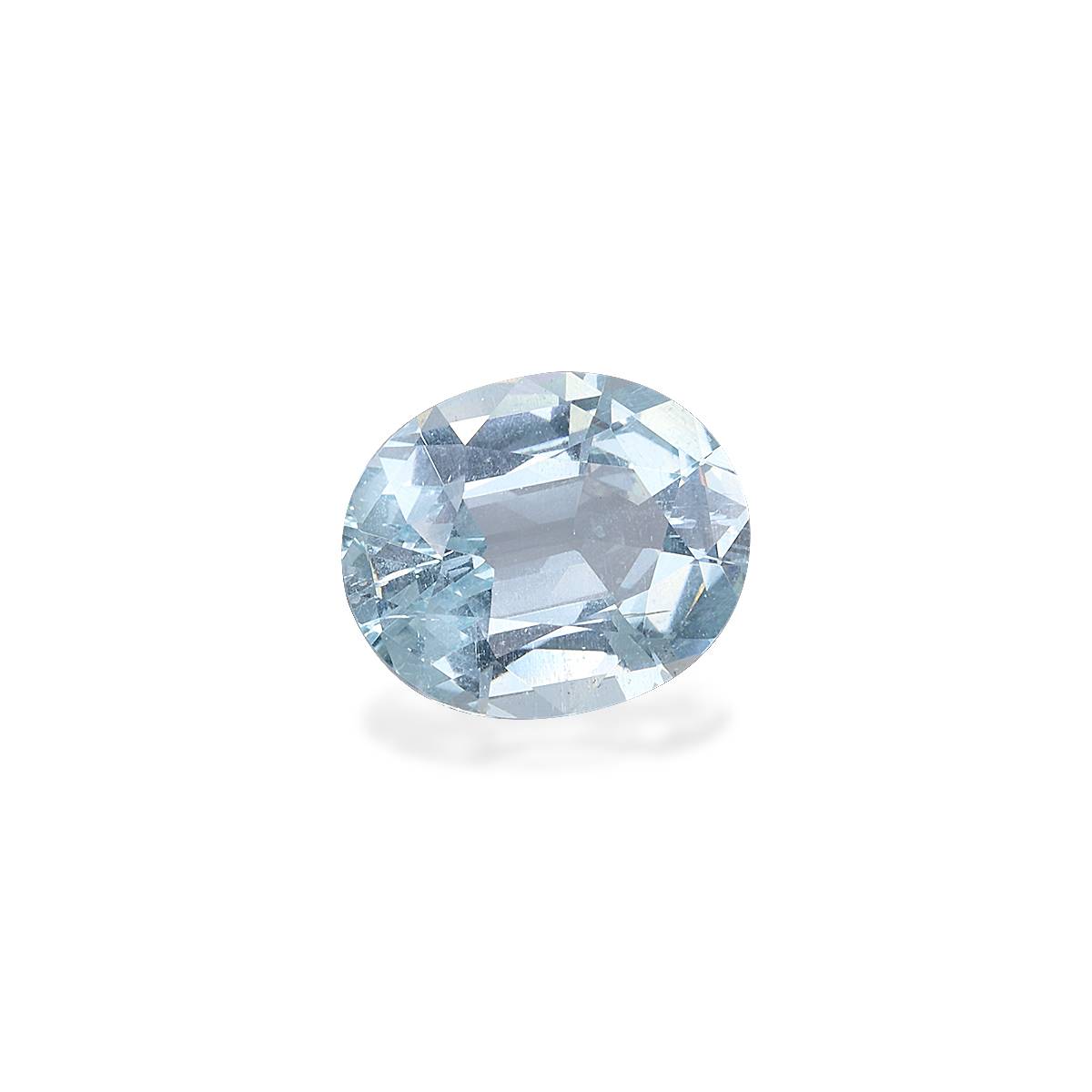 sky blue aquamarine, 3.51ct oval cut — view 3