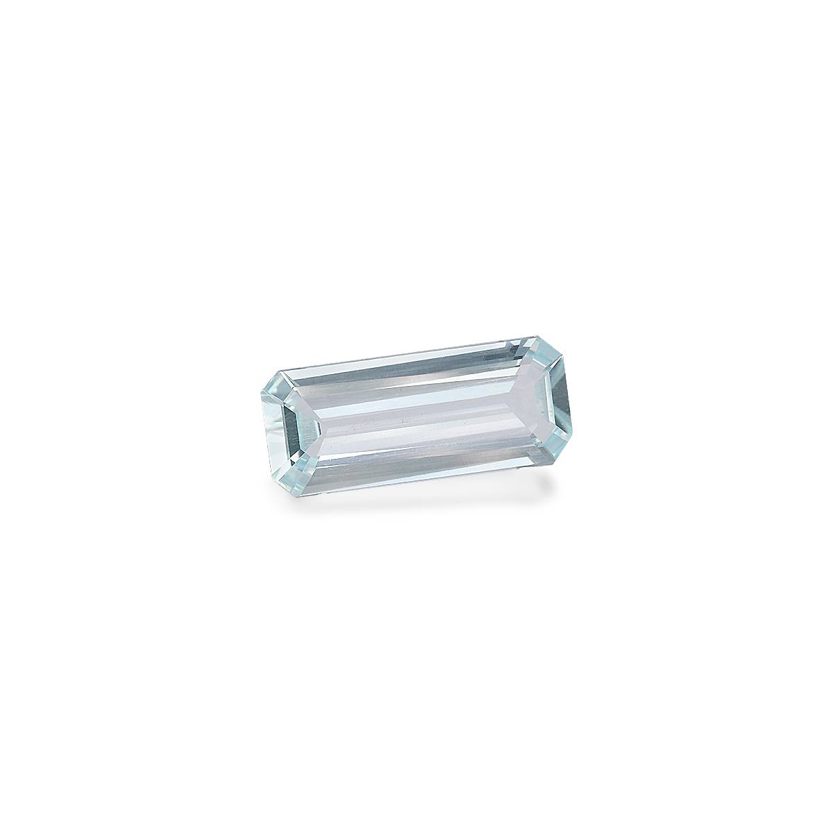 sky blue aquamarine, 3.15ct rectangular cut — view 3