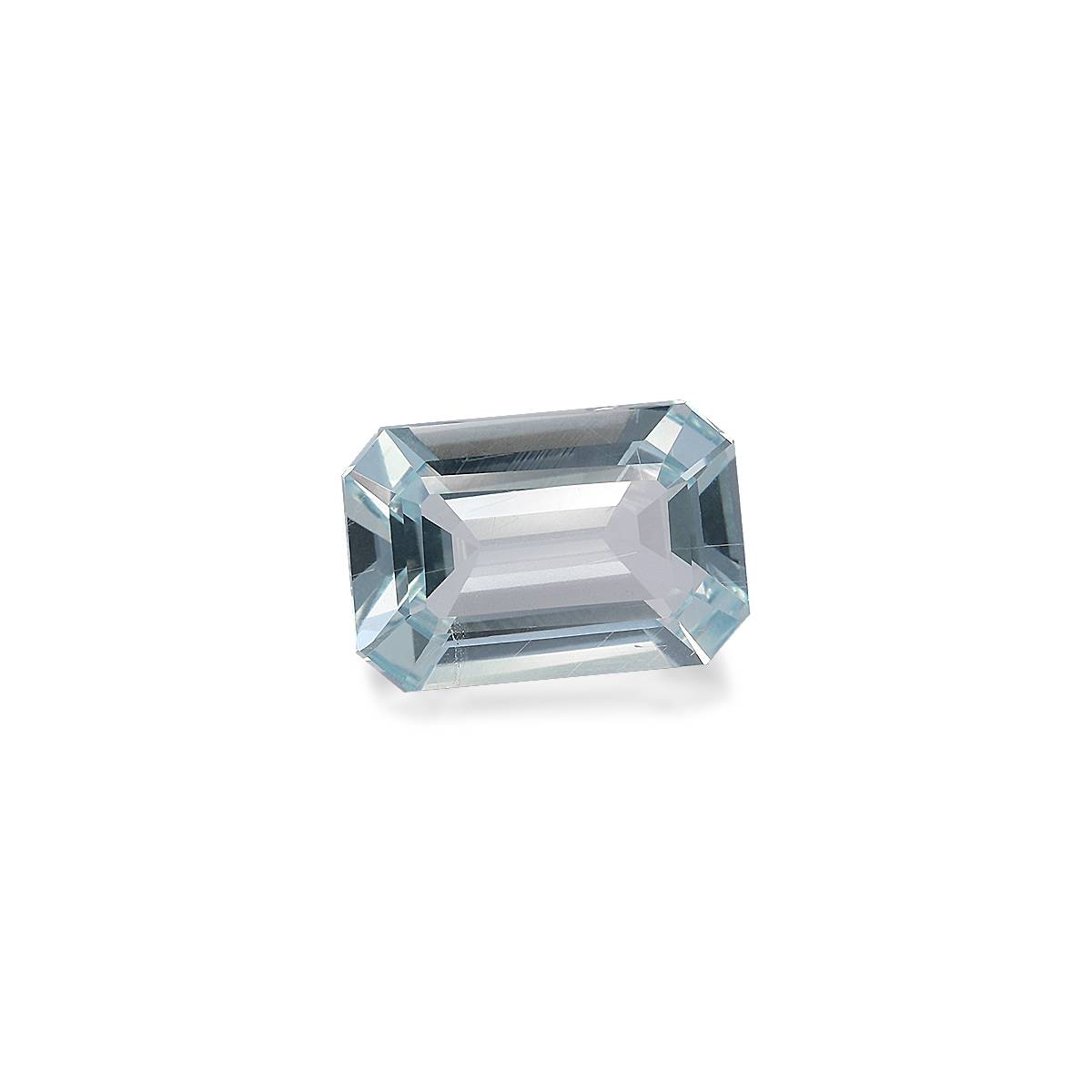sky blue aquamarine, 3.47ct rectangular cut — view 3