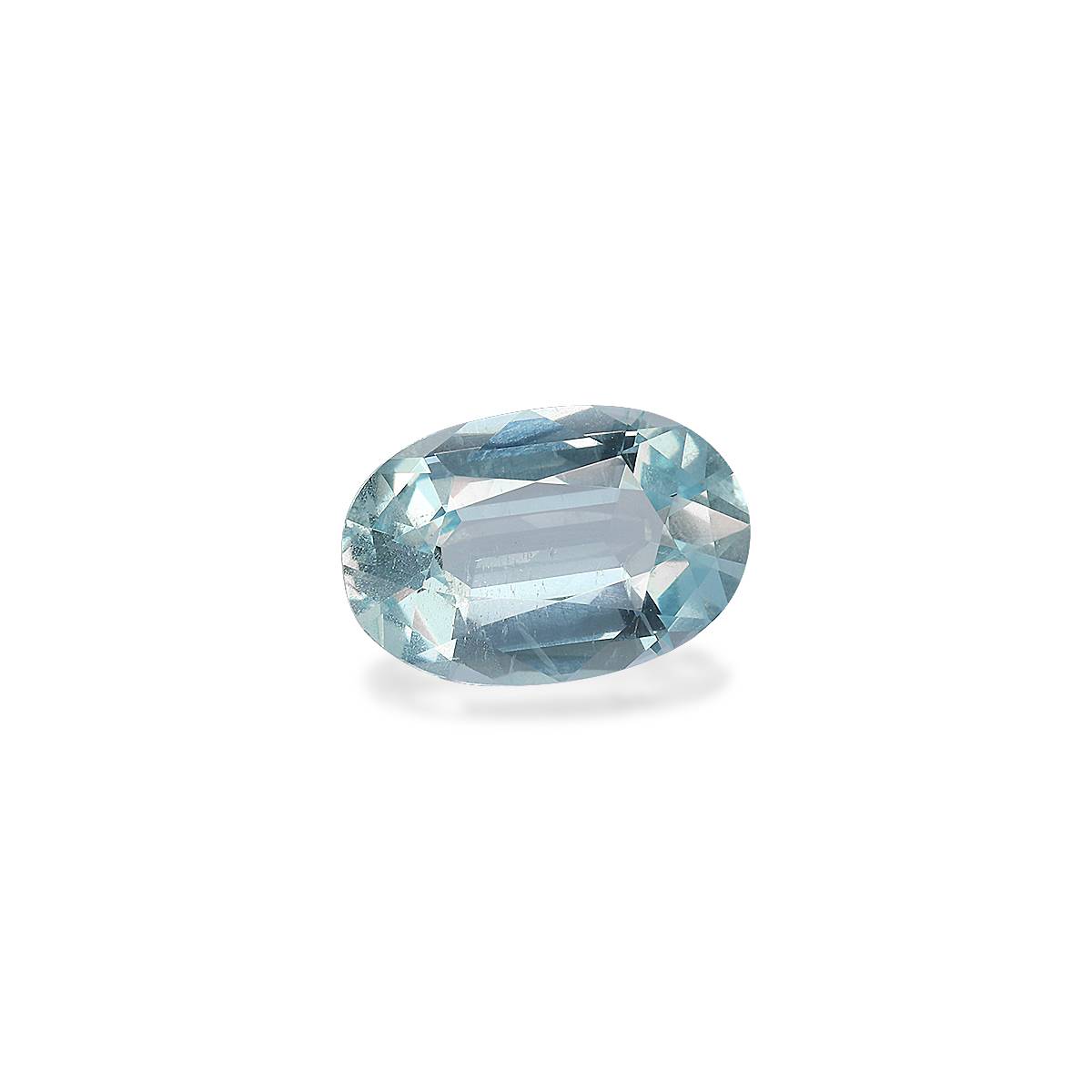 sky blue aquamarine, 2.94ct oval cut — view 3