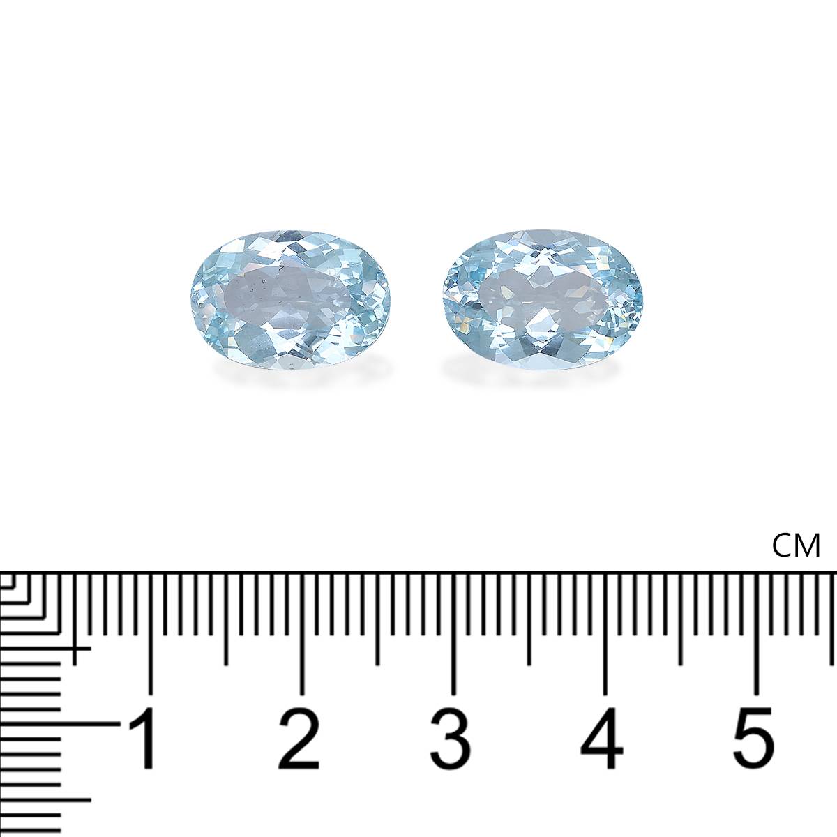 sky blue aquamarine, 8.34ct oval cut — view 4