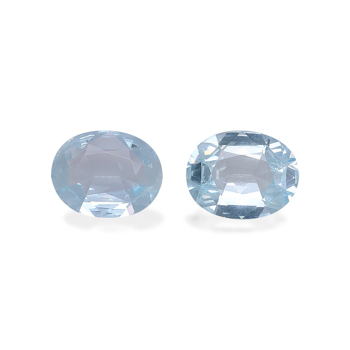 baby blue aquamarine, 4.15ct oval cut — main view