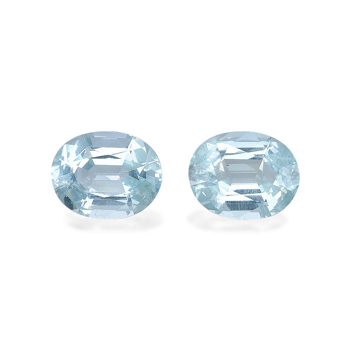 sky blue aquamarine, 12.16ct oval cut — main view