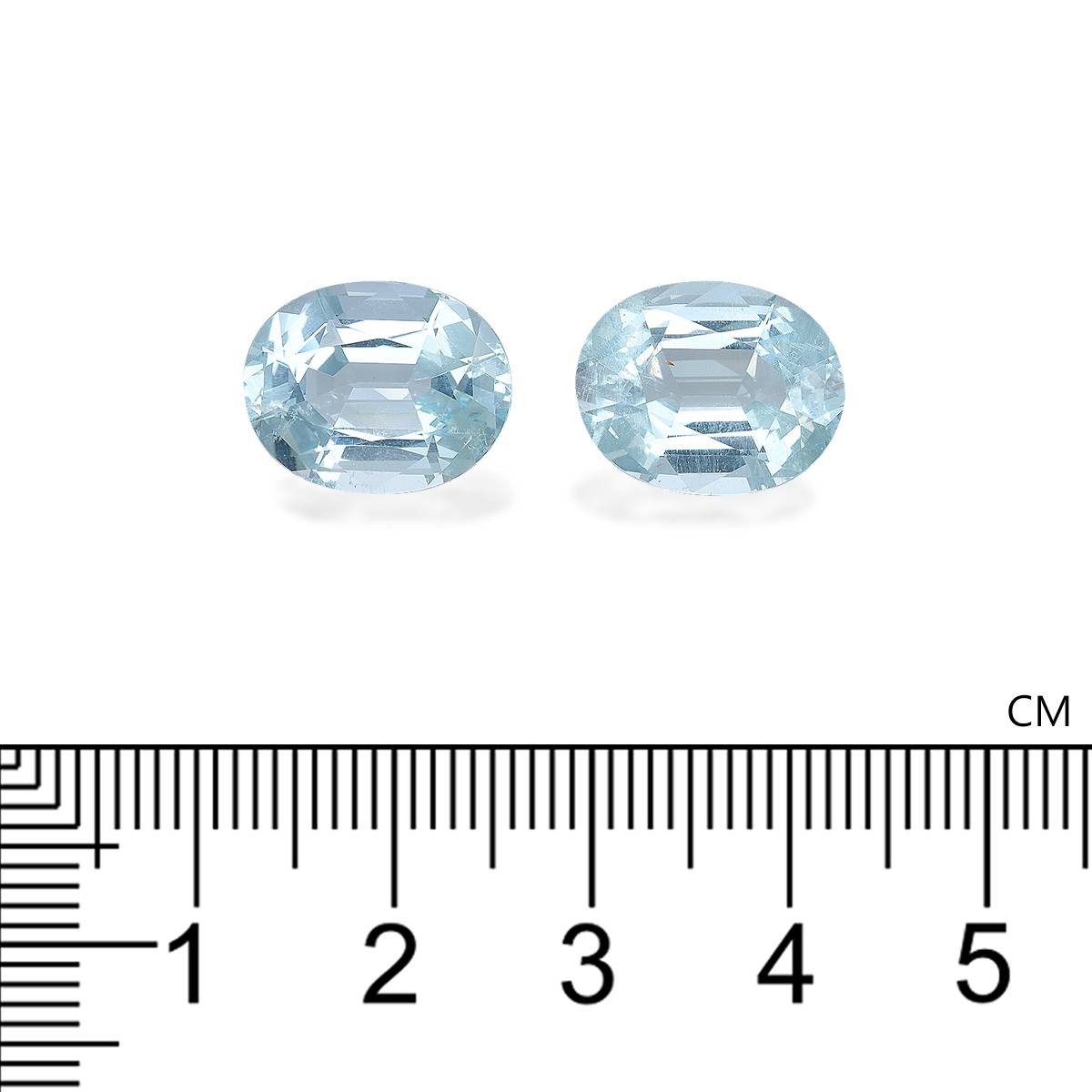 sky blue aquamarine, 12.16ct oval cut — view 4