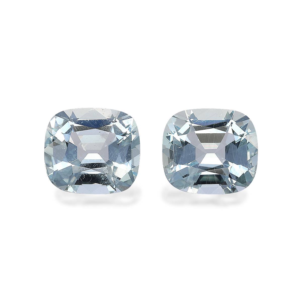 sky blue aquamarine, 8.73ct cushion cut — main view