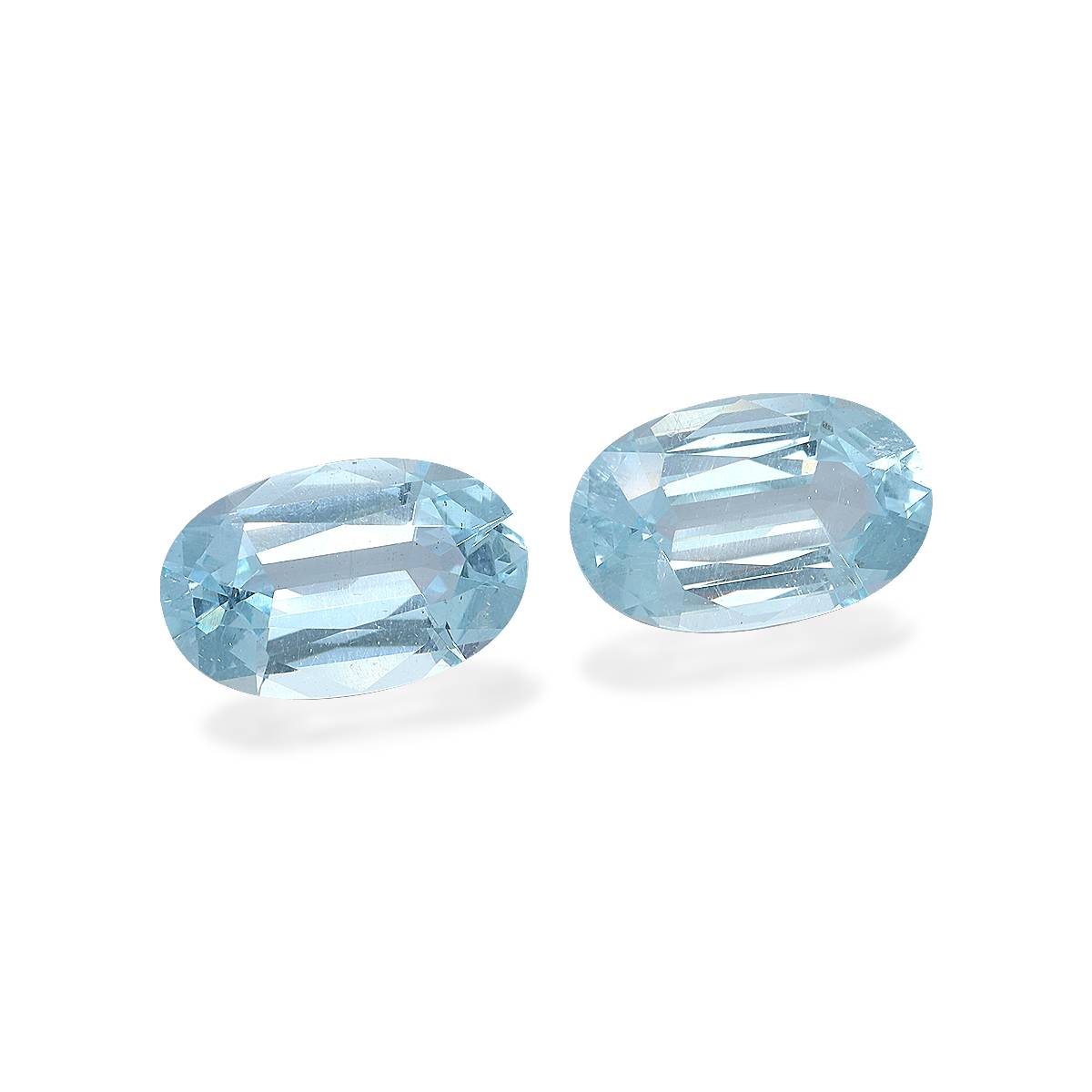 baby blue aquamarine, 11.46ct oval cut — view 3