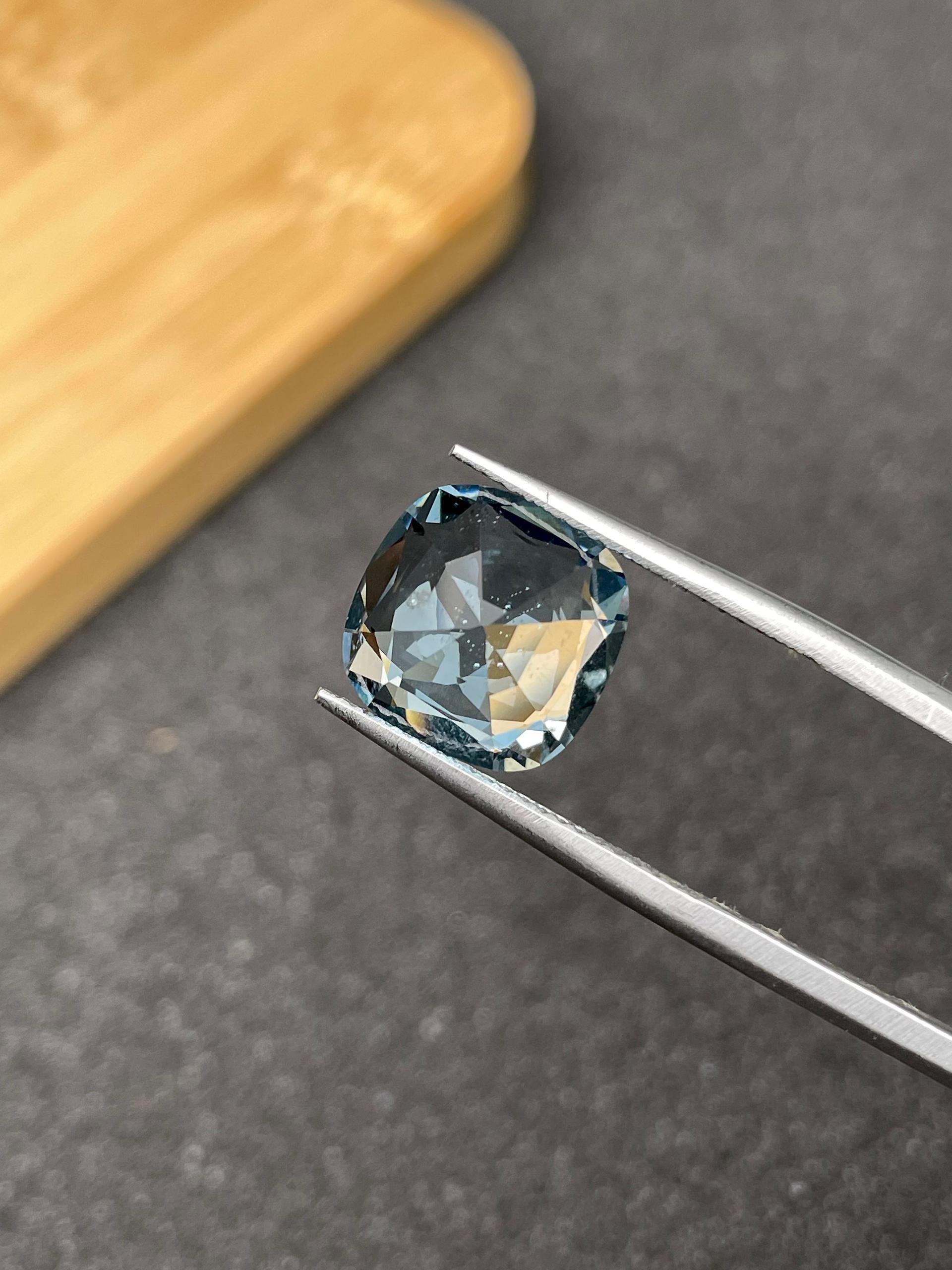 baby blue aquamarine, 4.54ct cushion cut — view 6