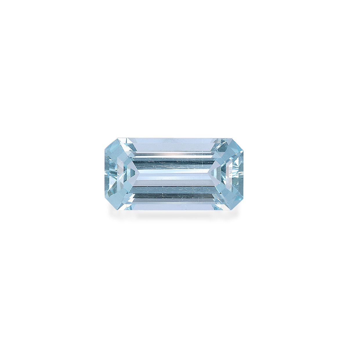 sky blue aquamarine, 8.2ct rectangular cut — main view