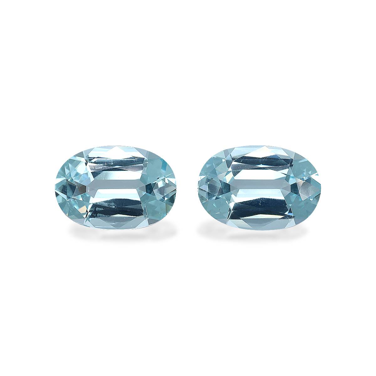 baby blue aquamarine, 13.56ct oval cut — main view