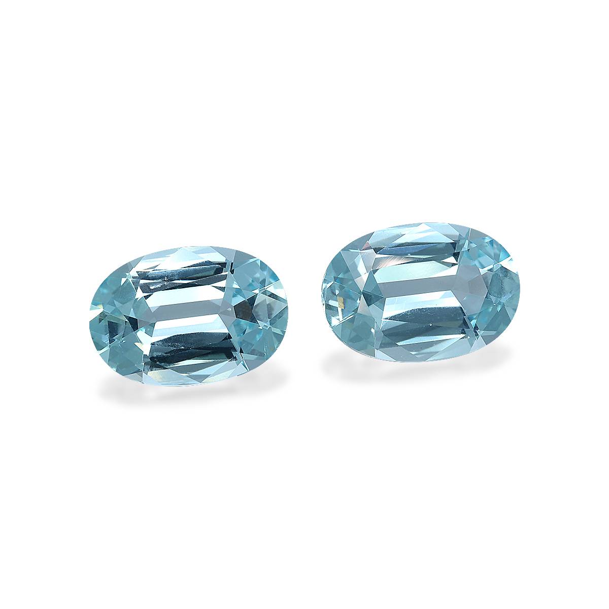 baby blue aquamarine, 13.56ct oval cut — view 3