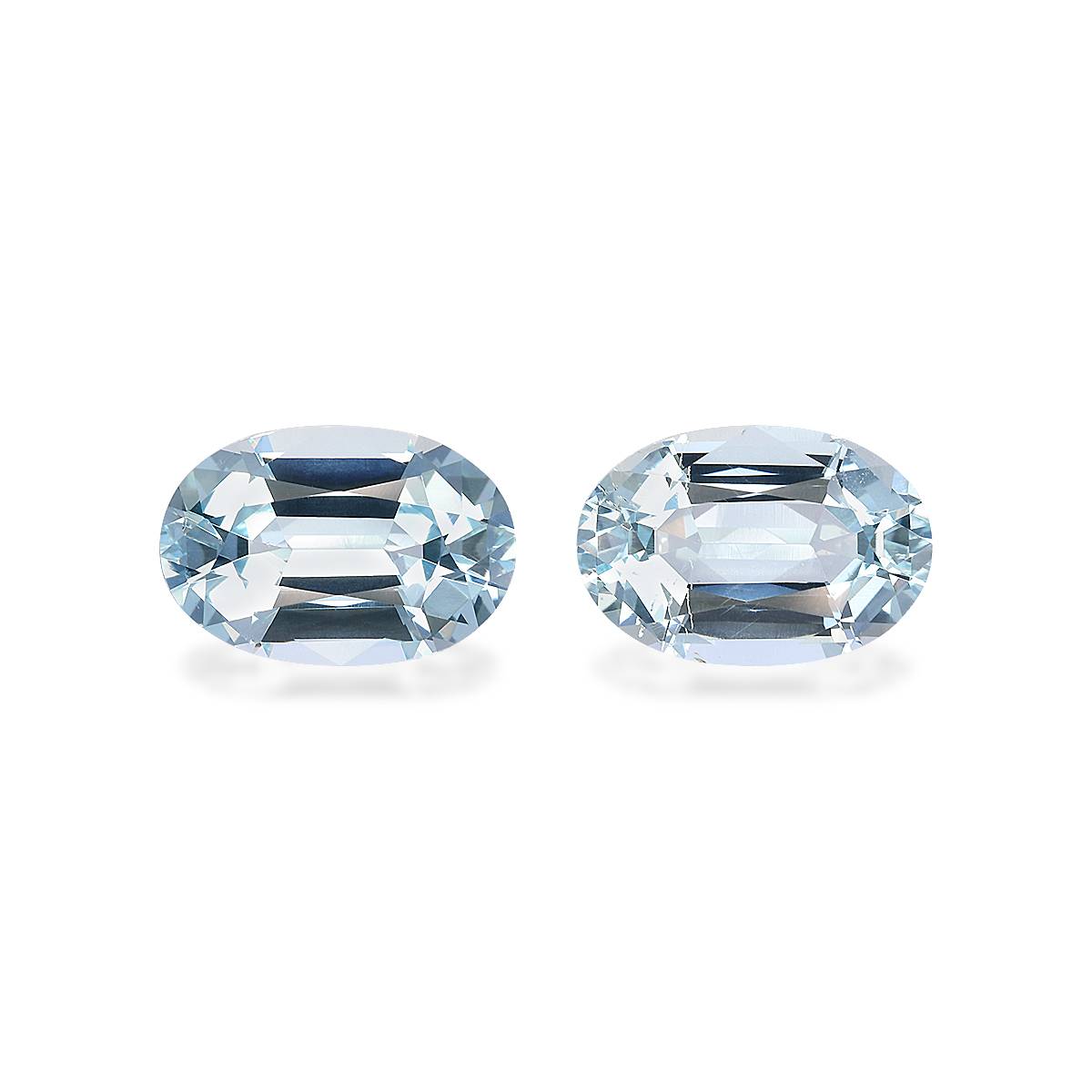 baby blue aquamarine, 6.82ct oval cut — main view