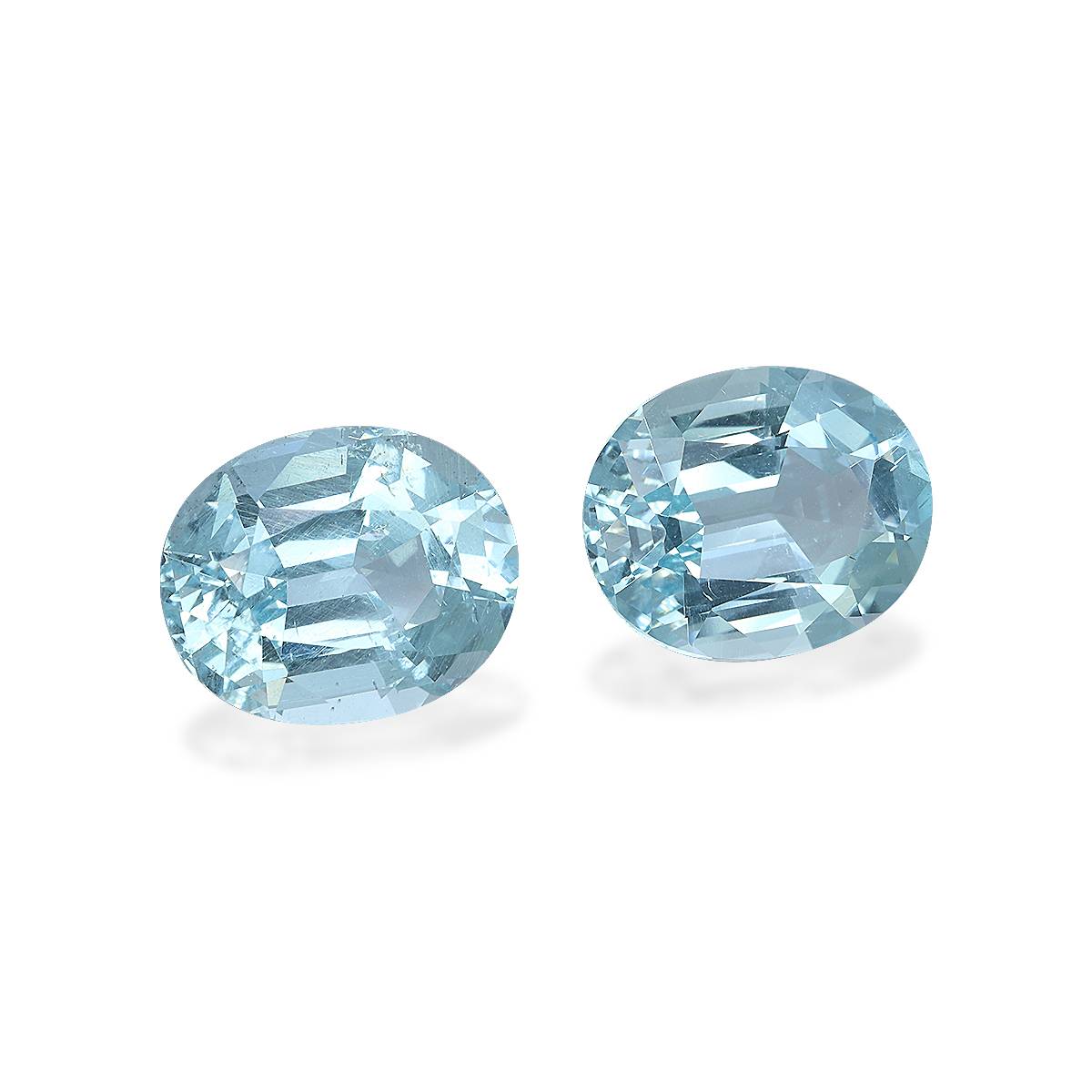 baby blue aquamarine, 24.05ct oval cut — view 3