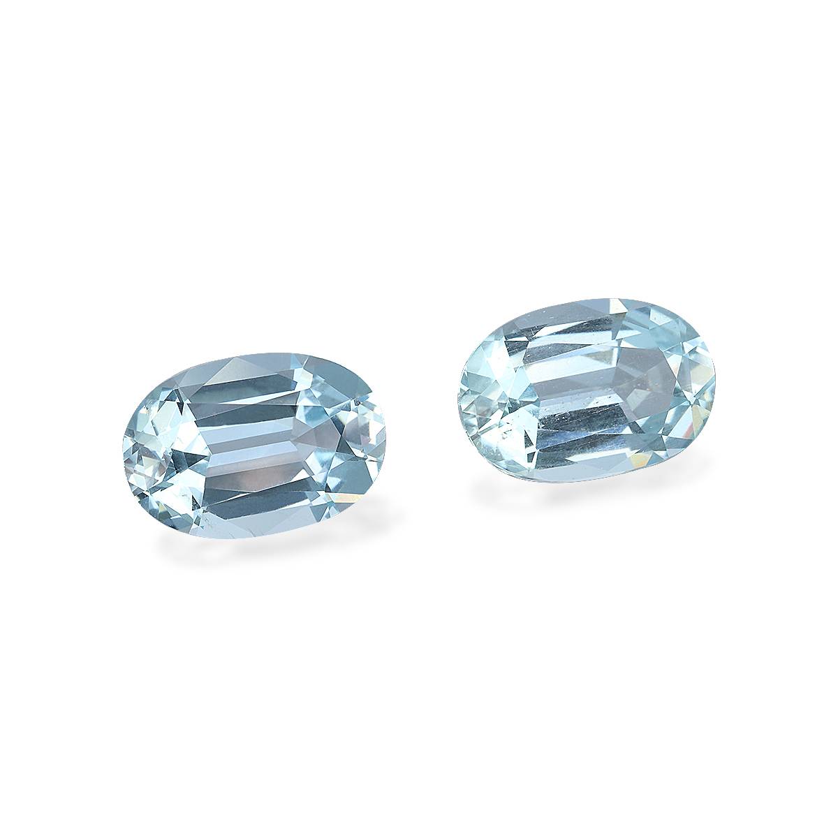 baby blue aquamarine, 13.19ct oval cut — view 3
