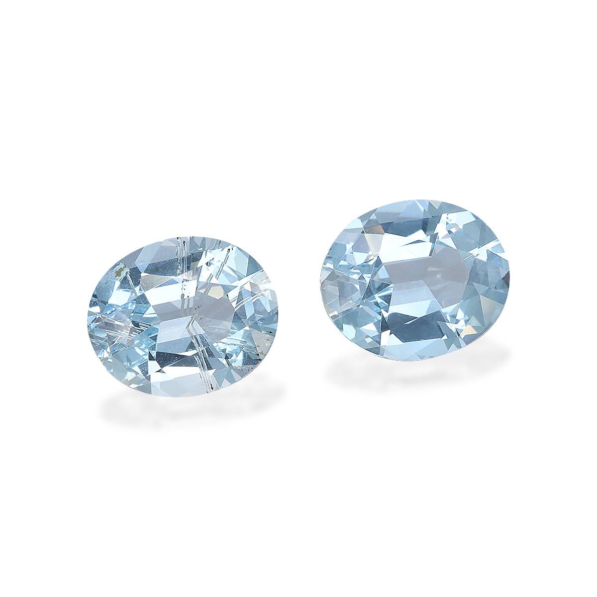 baby blue aquamarine, 8.17ct oval cut — view 3