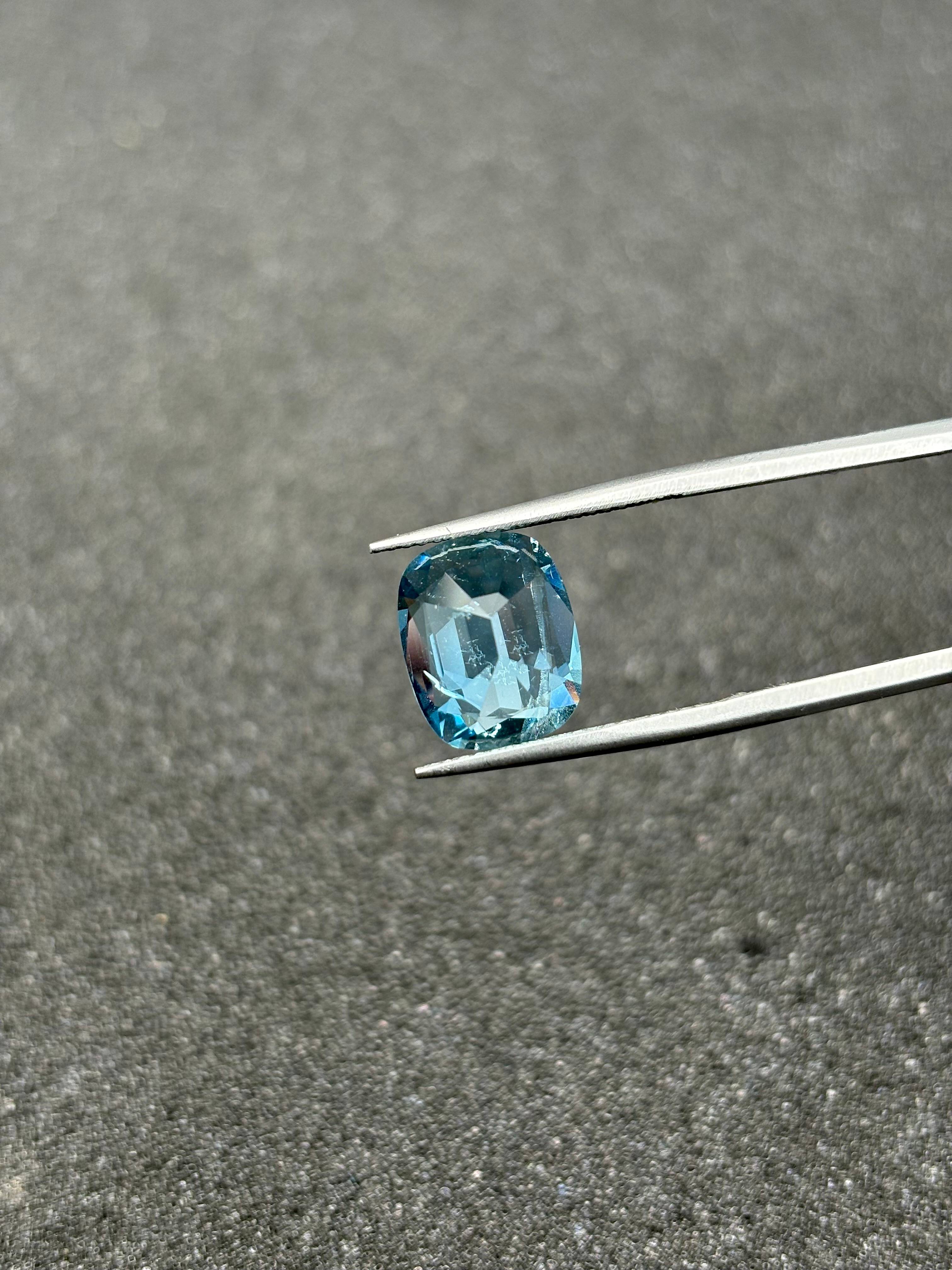 Santa Maria blue aquamarine, 4.19ct cushion cut — view 7