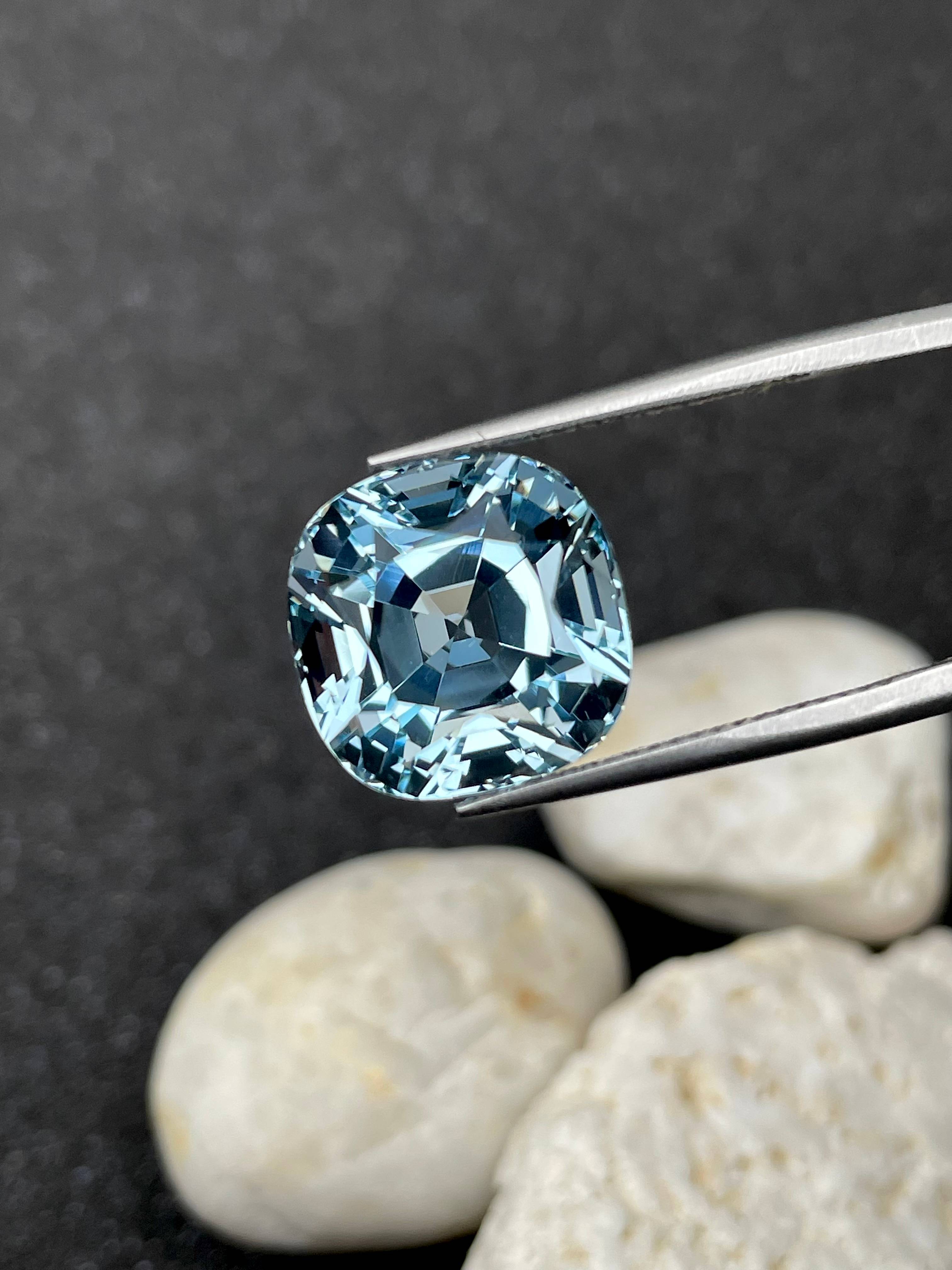 baby blue aquamarine, 11.63ct cushion cut — view 6
