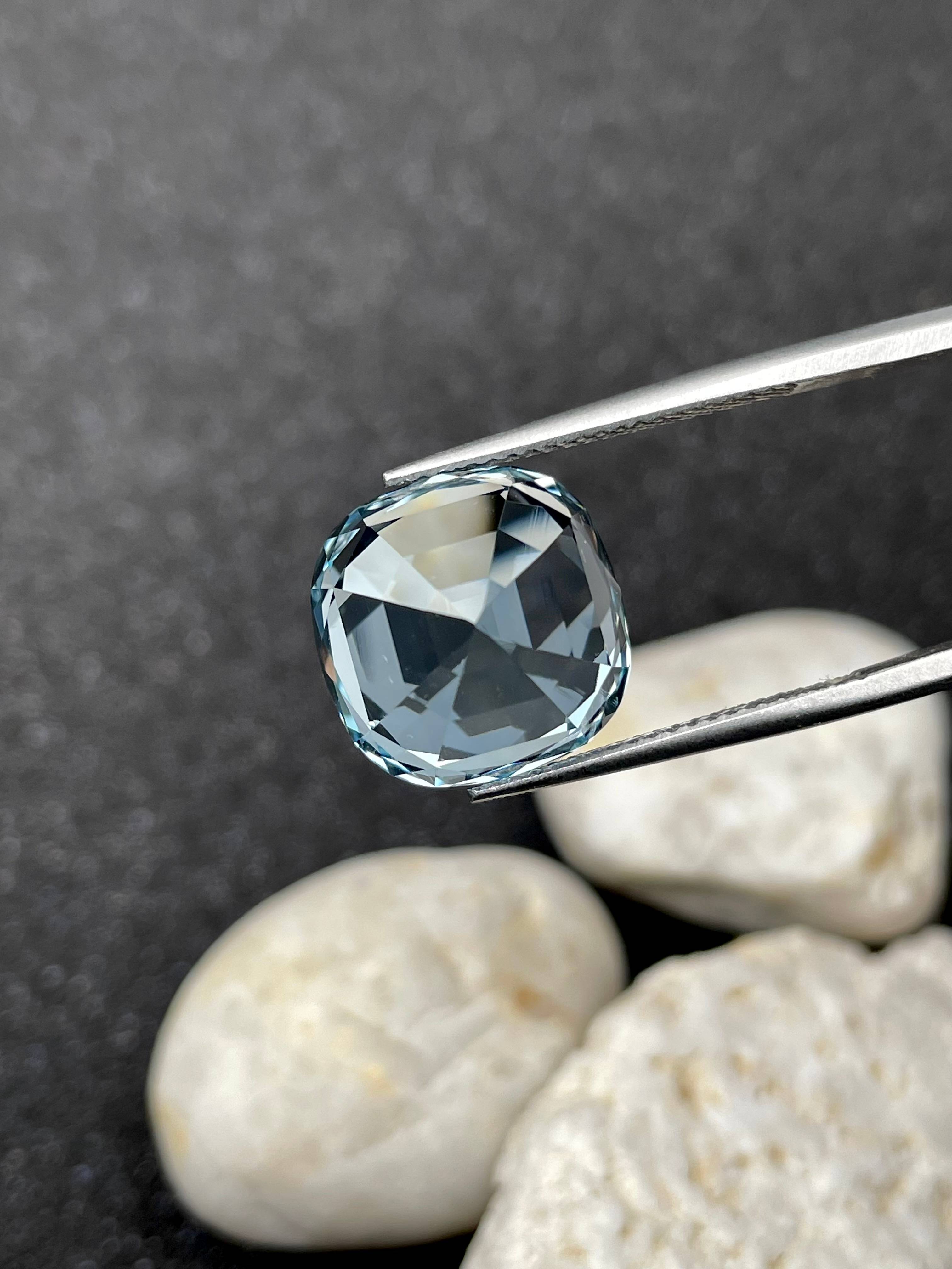 baby blue aquamarine, 11.63ct cushion cut — view 7