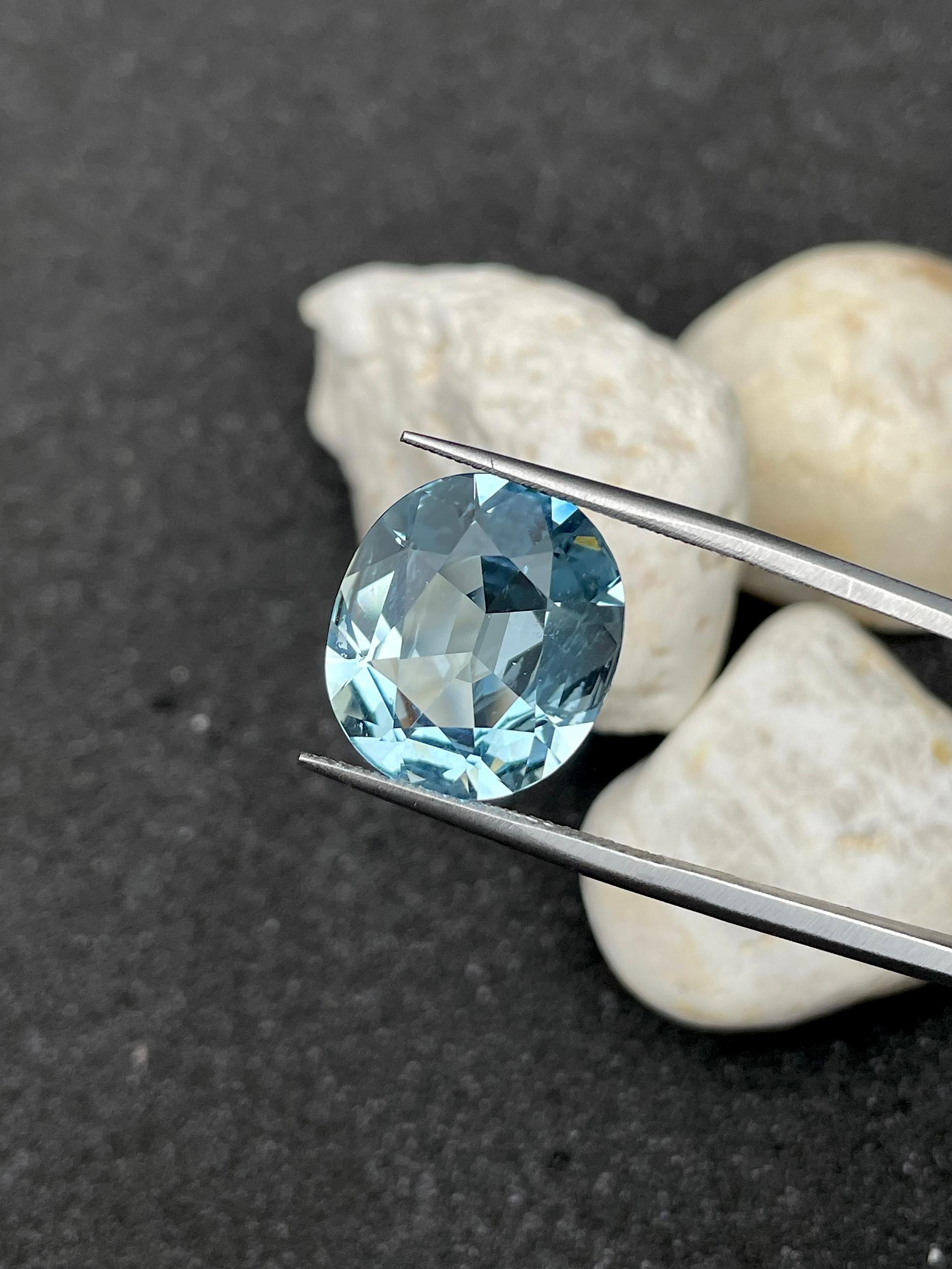 baby blue aquamarine, 7.82ct oval cut — view 6