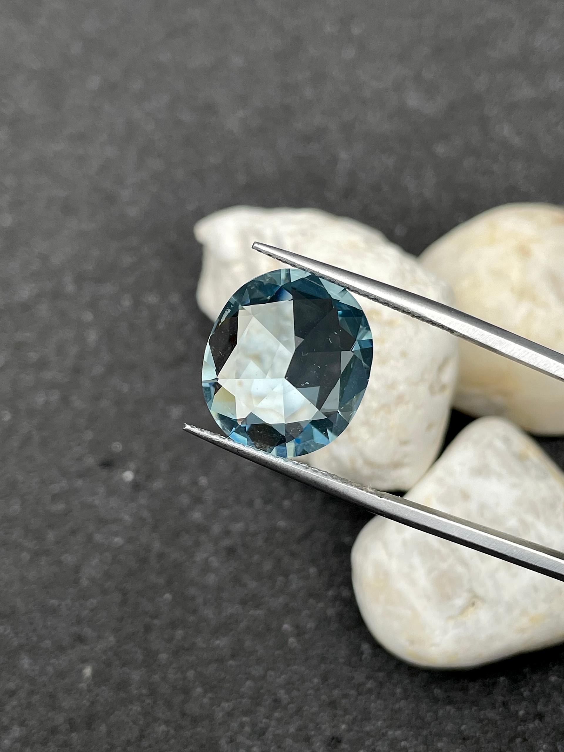 baby blue aquamarine, 7.82ct oval cut — view 7