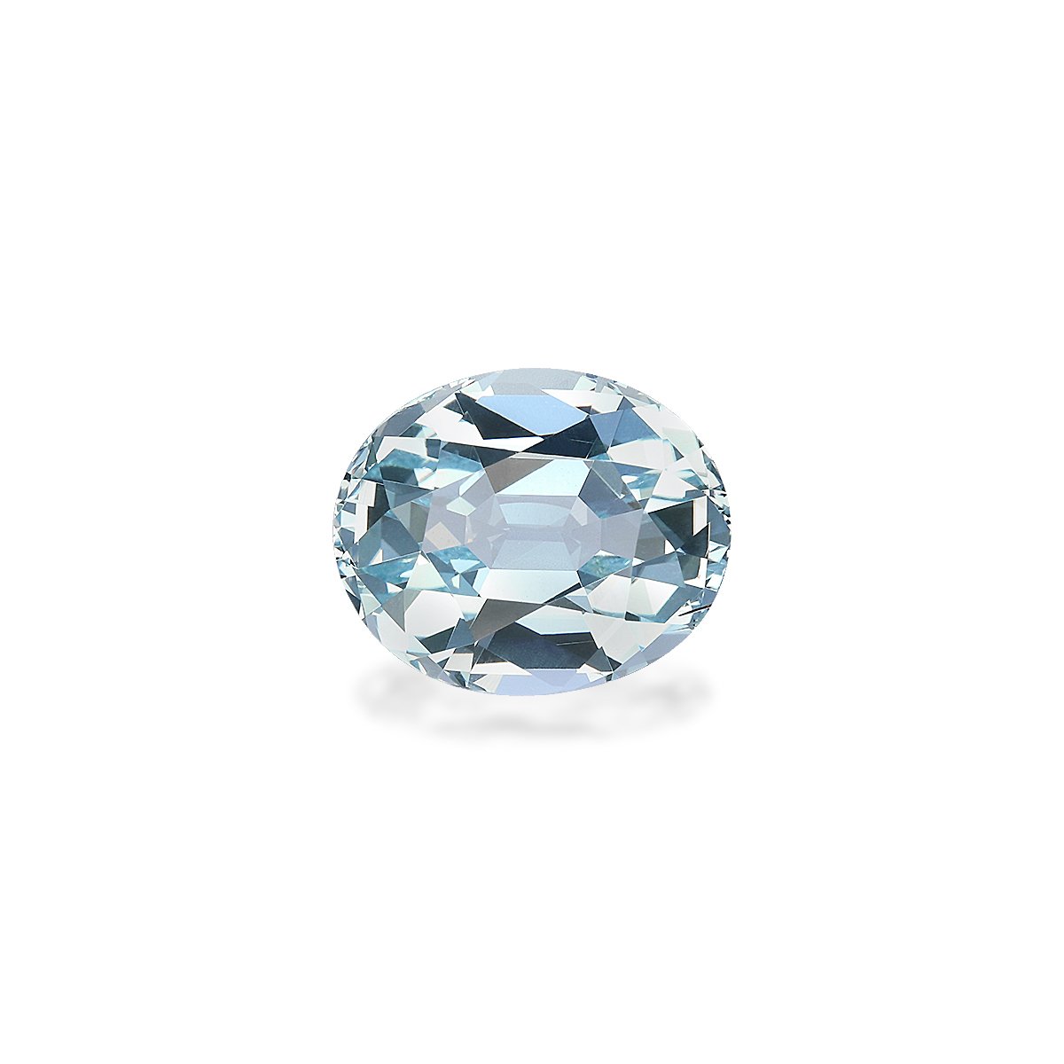 sky blue aquamarine, 6.54ct oval cut — main view