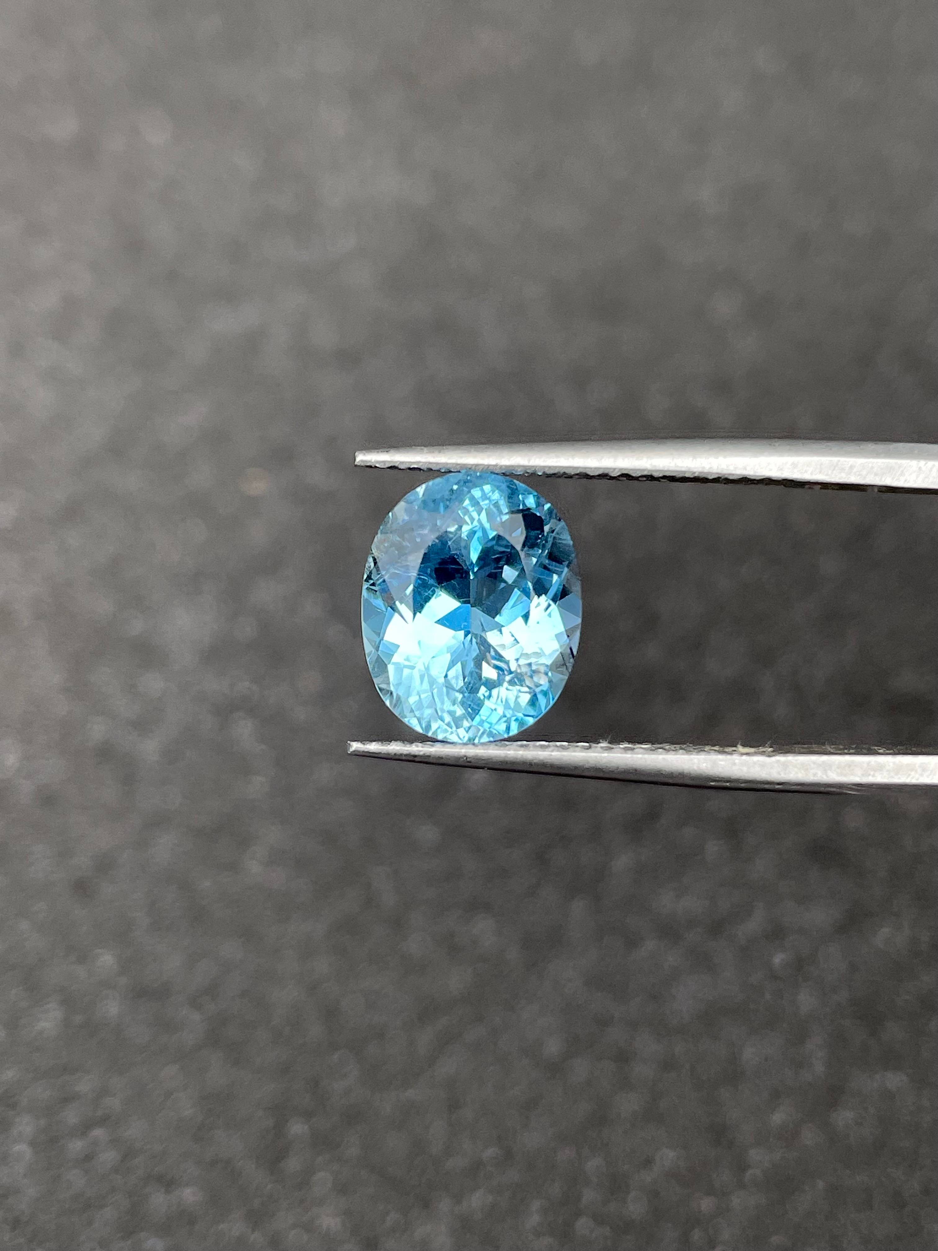 Santa Maria blue aquamarine, 3.98ct oval cut — view 5
