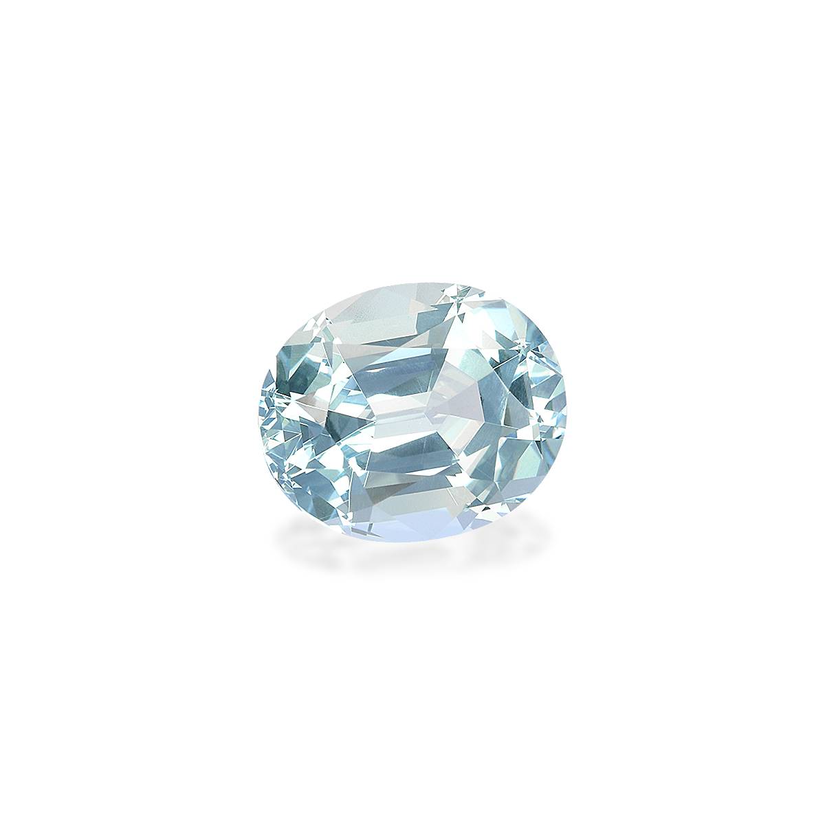 sky blue aquamarine, 4.73ct oval cut — view 3