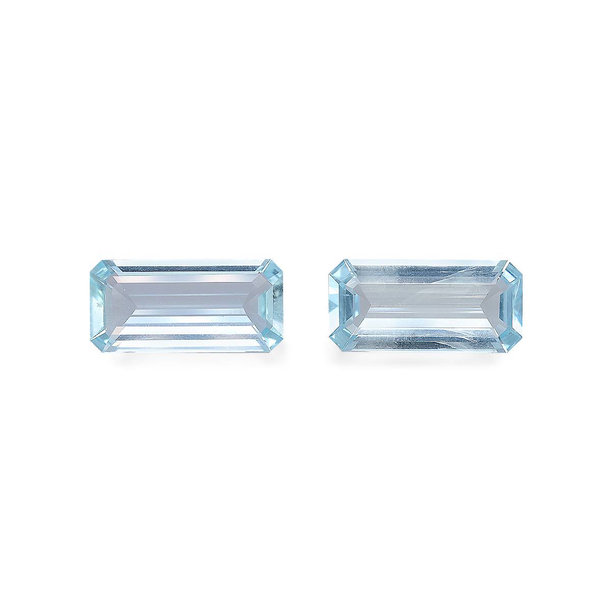 baby blue aquamarine, 14.57ct rectangular cut — main view