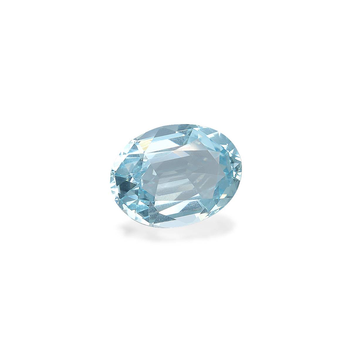 sky blue aquamarine, 8.69ct oval cut — view 3