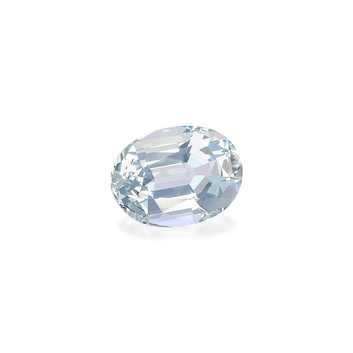 sky blue aquamarine, 3.62ct oval cut — view 3