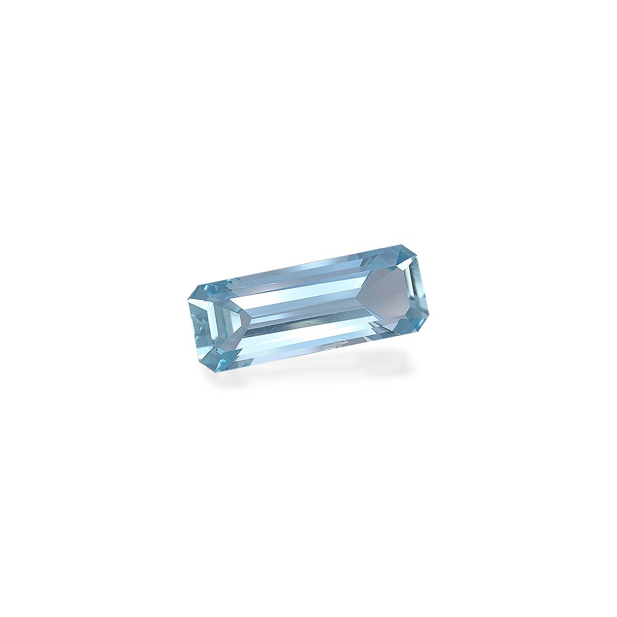 ice blue aquamarine, 5.13ct rectangular cut — view 3